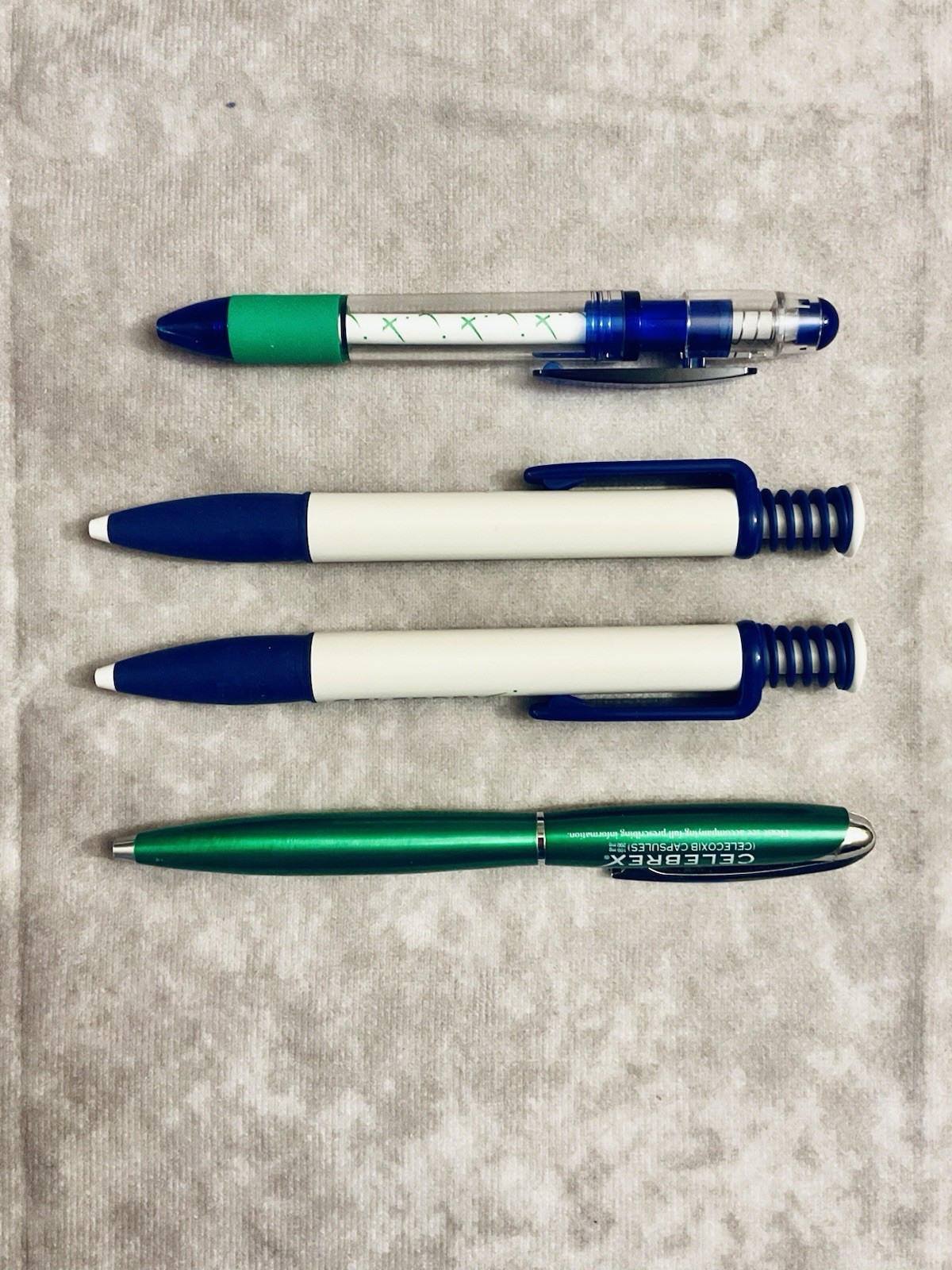 CELEBREX PHARMACEUTICAL REP PENS RETRACTABLE ASSORTED LOT OF 4