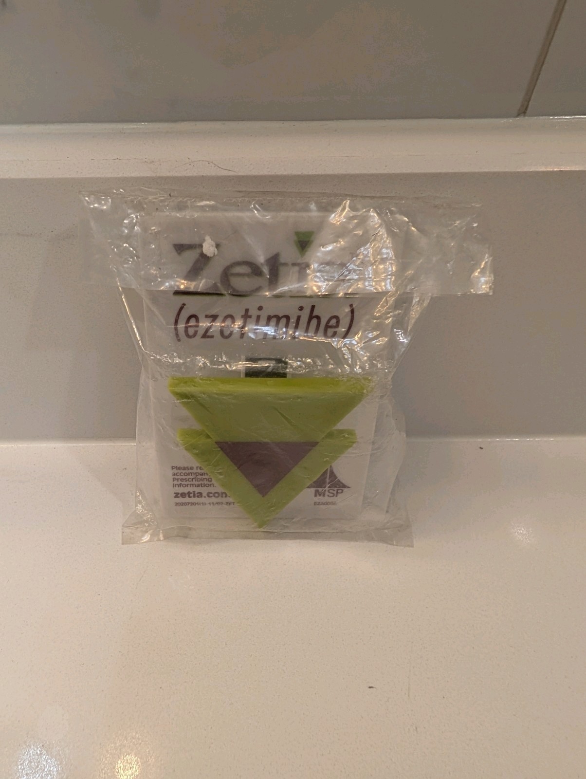 Zetia Pharmaceutical Rep Refrigerator holder Magnet Advertising Brand New Rare