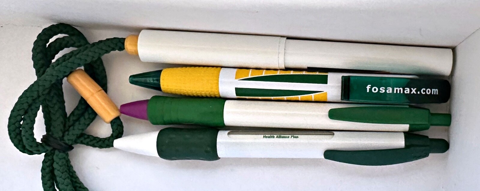 Lot Of 4 FOSAMAX Drug Rep Advertising Pharmaceuticals Collectable Pens Pharma