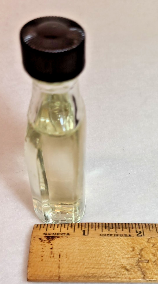 Vintage 1951 McCullough Pharmacy Glycerin Bottle w/ Label Oxford PA, Armstrong