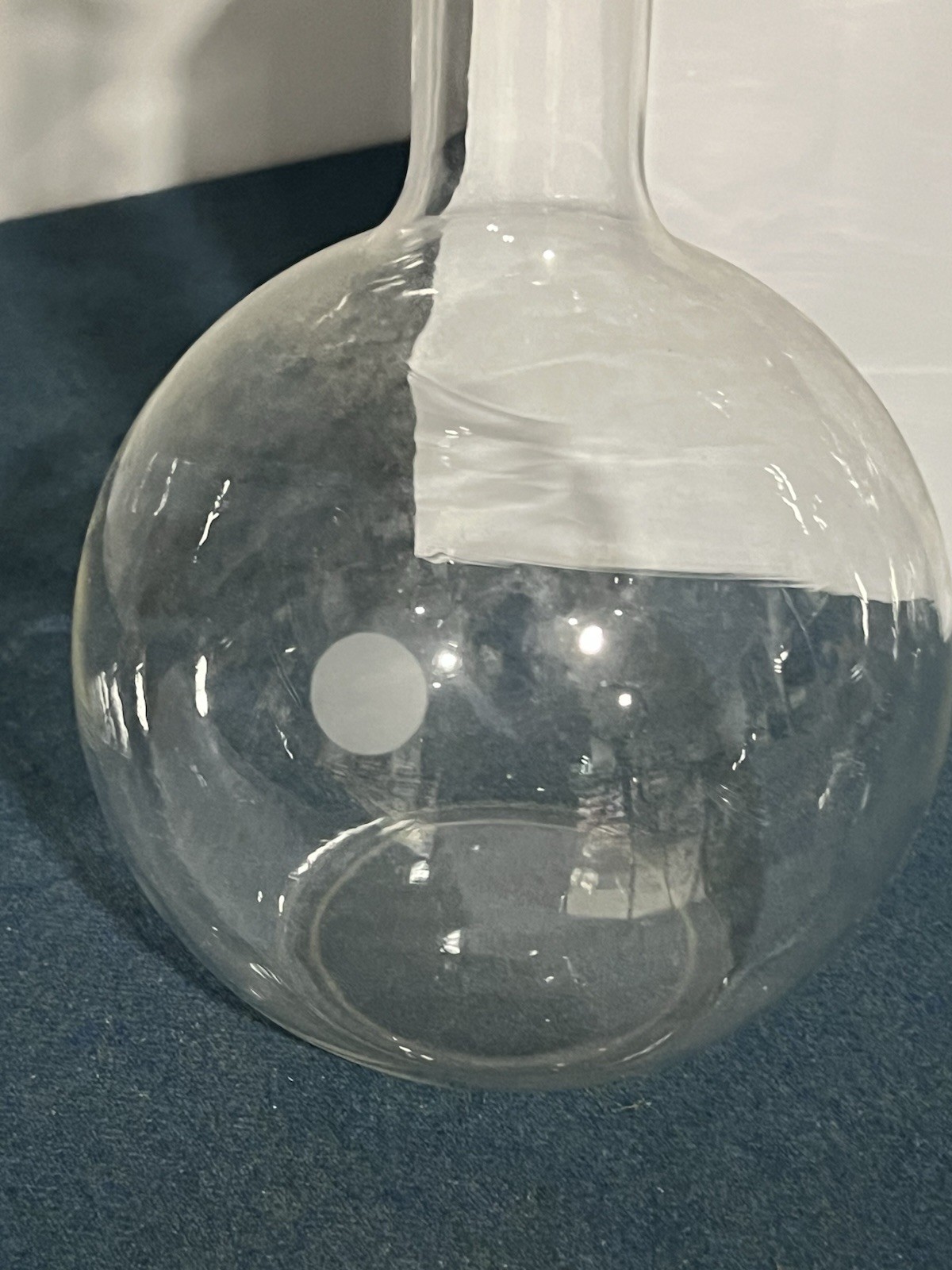 PYREX 2000 mL Laboratory Flask Glass Long Neck Round Bottom 12″ USA