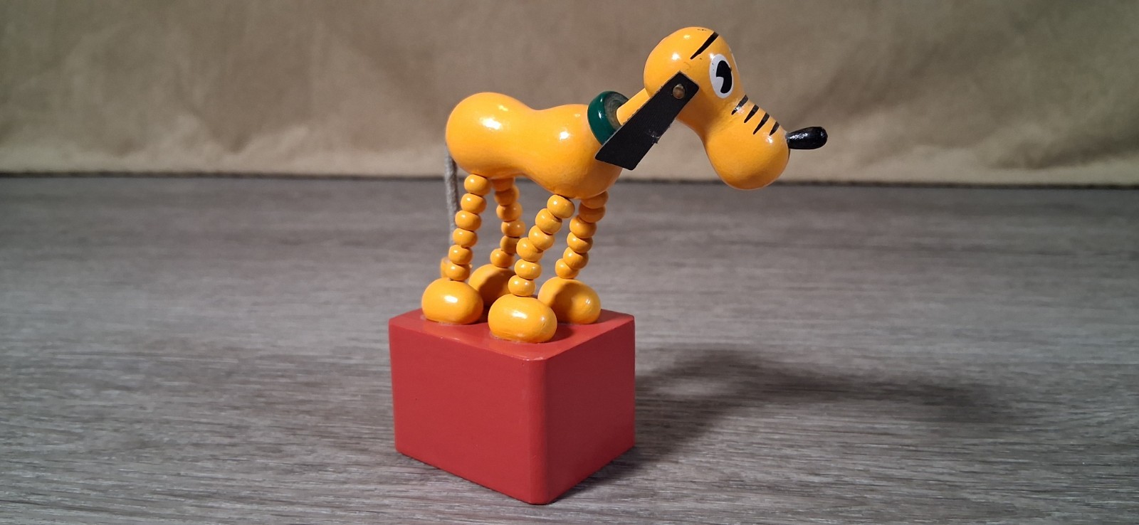CLAVAMOX* Pharma Advertising Pluto Collapsible Toy Dog Promotional Swag 1990s