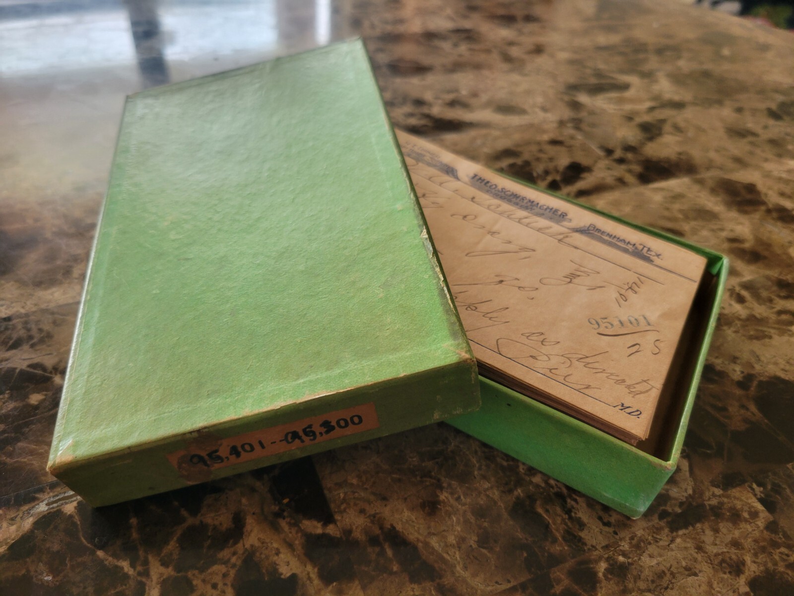 File box & 97 antique prescriptions (1911) – Dionin, Codeine, Infant Anodyne