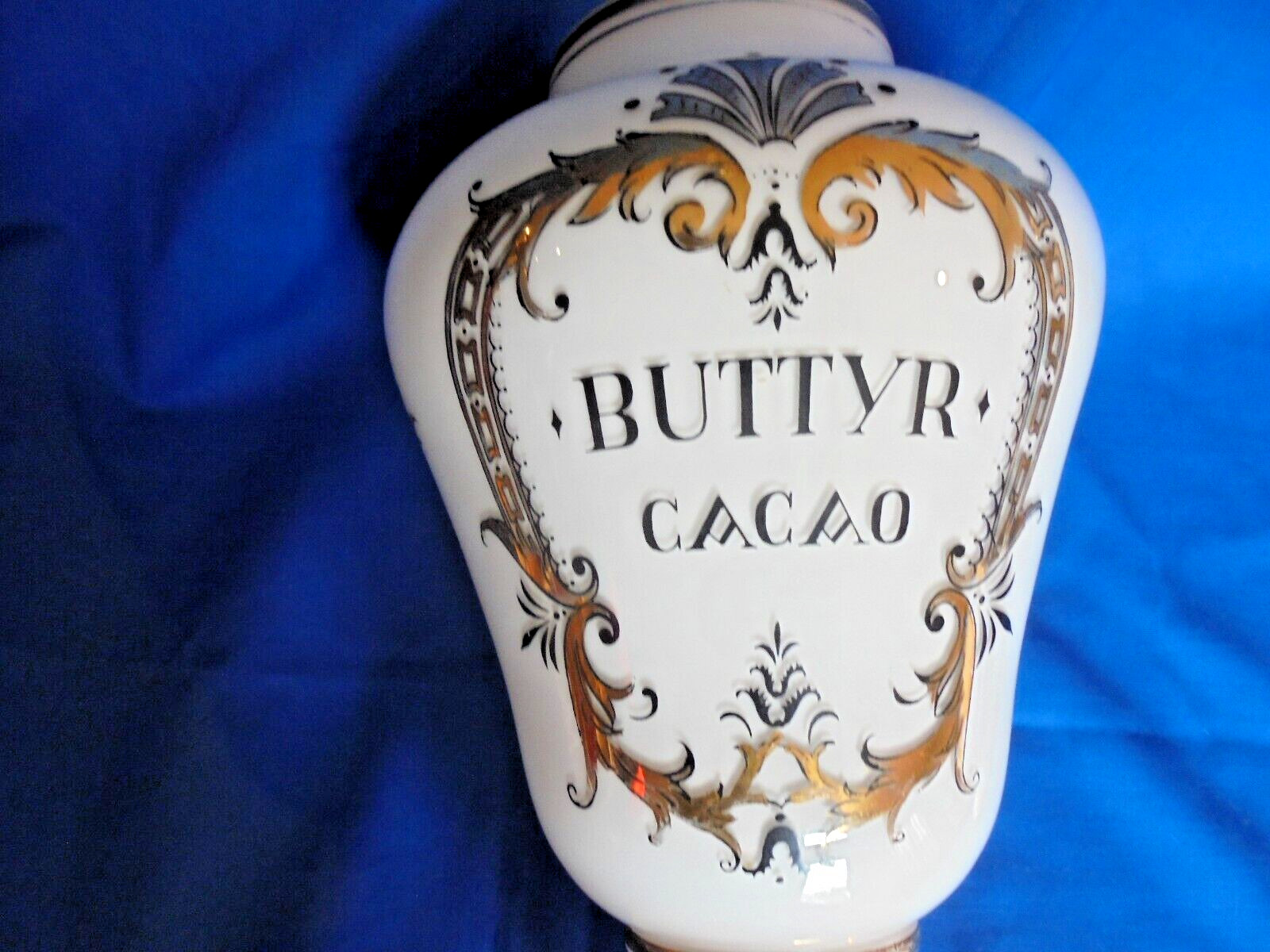 Vintage Buttyr Cacao White Glass Apothecary Jar Pharmacy MCM Mid Century Modern