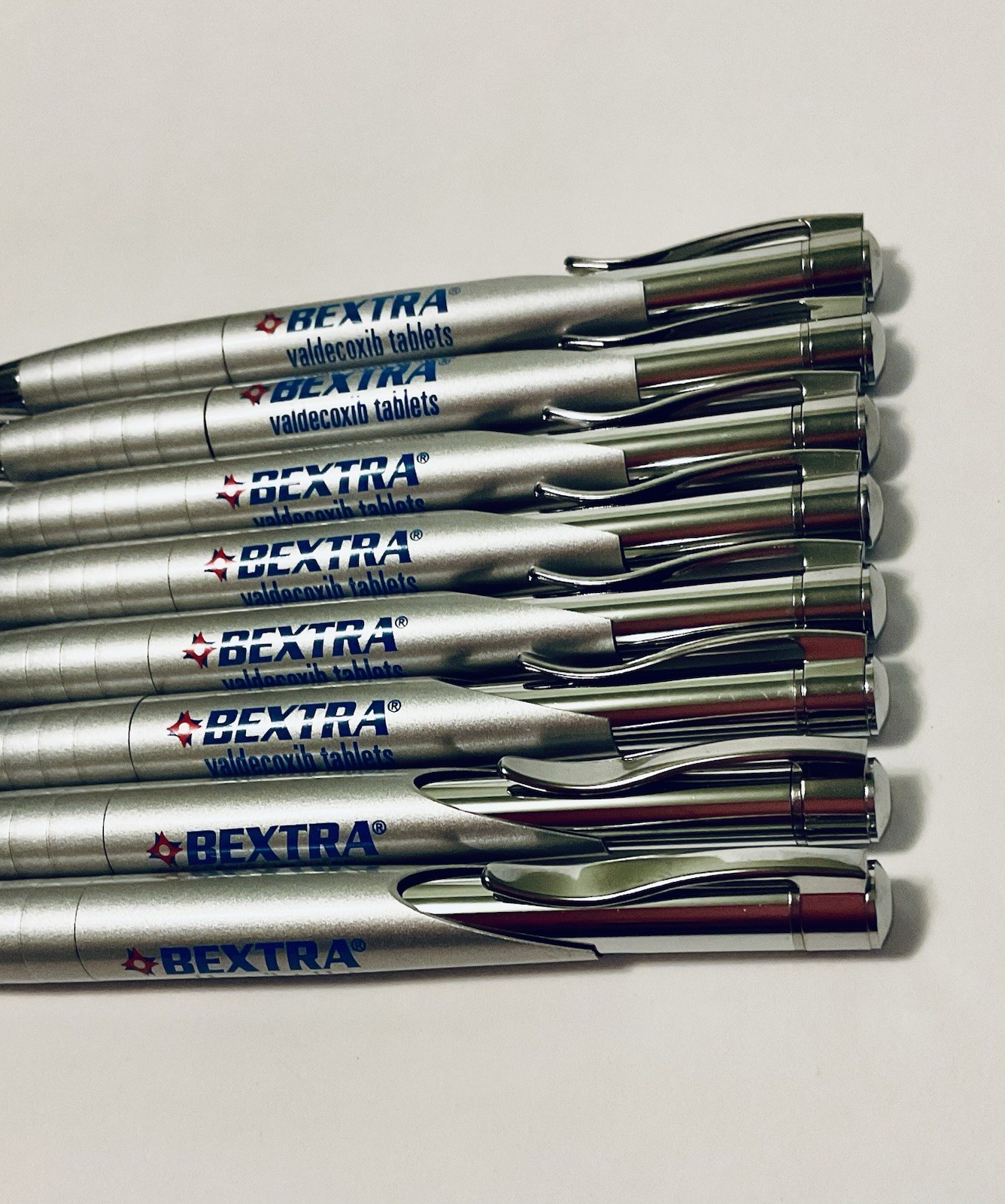 BEXTRA CELEBREX PHARMACEUTICAL REP PEN METAL RETRACTABLE REFILLABLE LOT OF 8