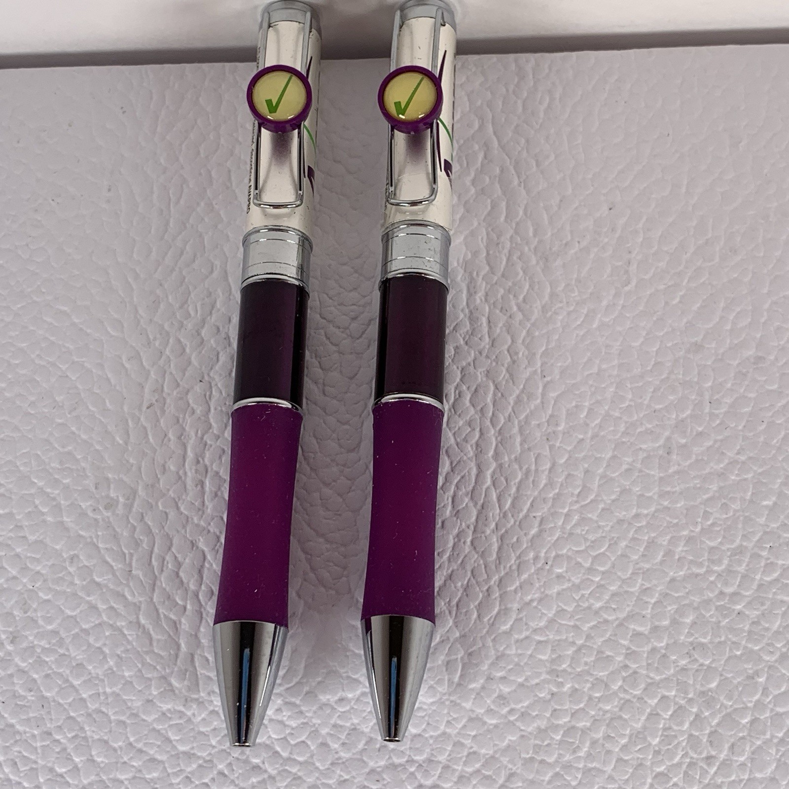 Avapro Drug Rep Pen Pharmaceutical Advertising Twist Metal (2) Original Owner ￼