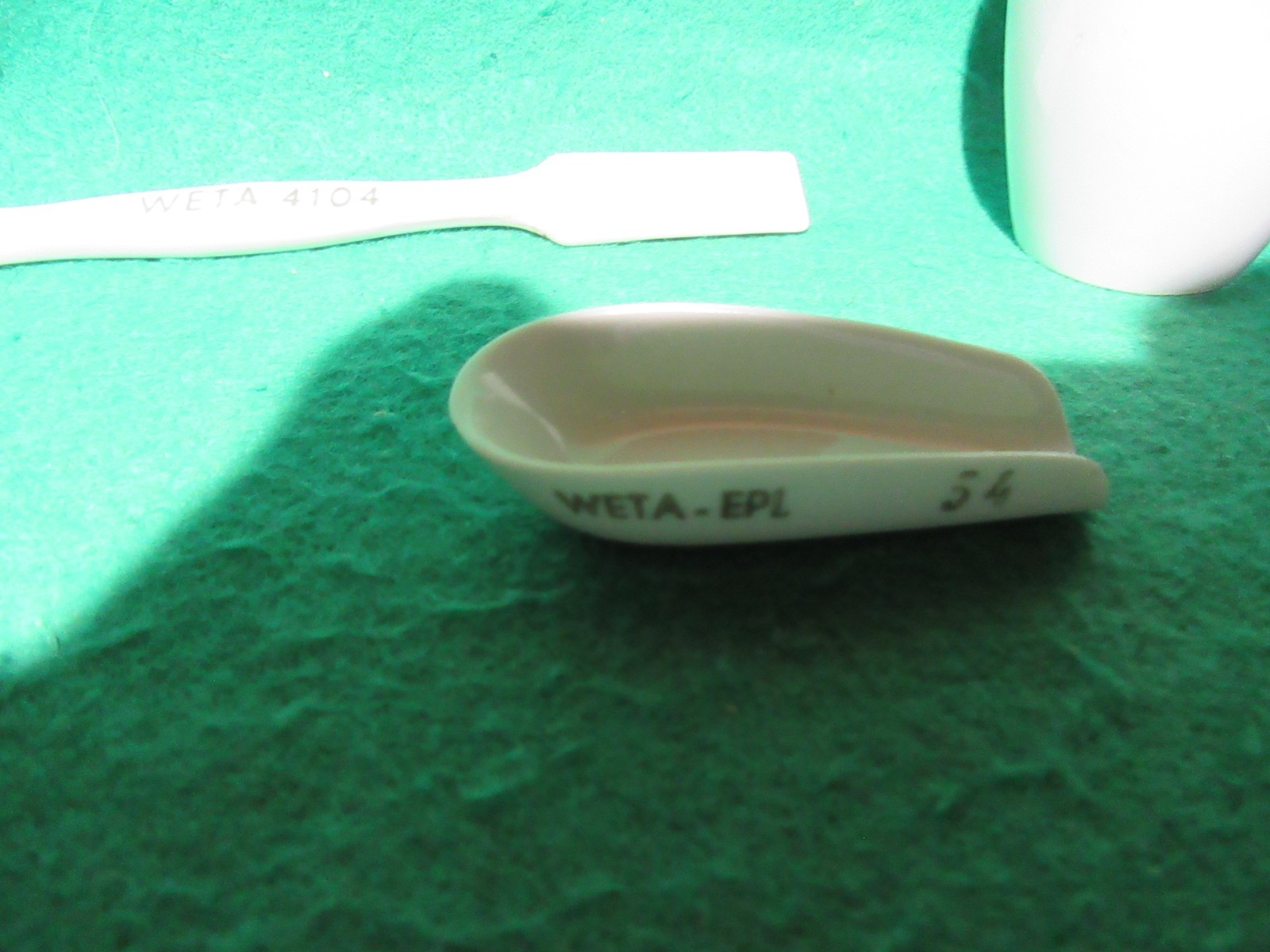 Vintage Apothecary Pharmaceutical Chemistry Porcelain Spatula ,Cup ,Pickup Spoon