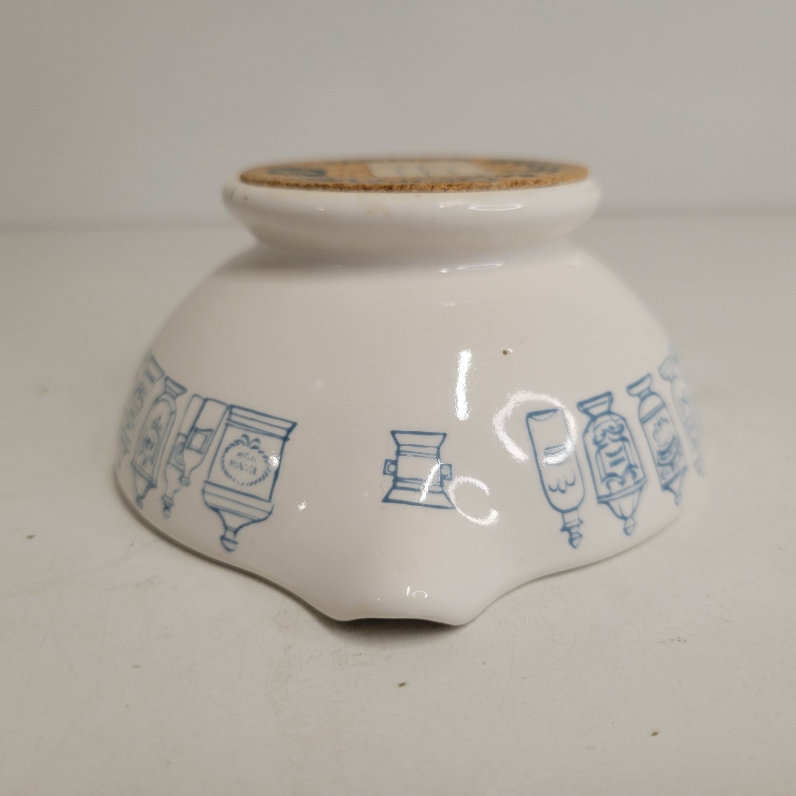 VTG Merck Sharp & Dohme Porcelain Pharmacy Mortar & Pestle Ashtray MSD C. Lamb