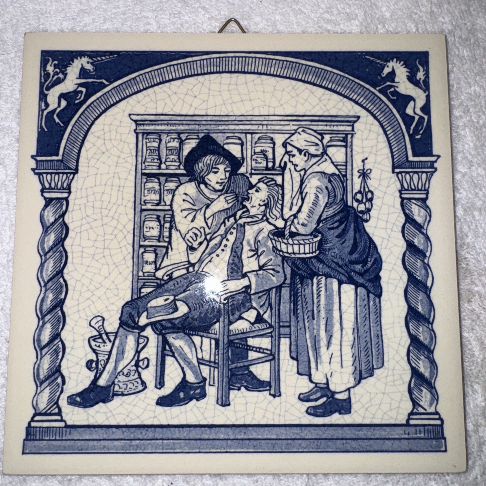1986 BURROUGHS WELLCOME Pill Tile THE PHARMACIST DIAGNOSING Delft Holland (L-2)