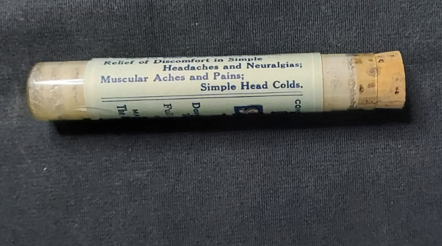 NOS Medicine Glass Bottle Blackburn’s SU-THOL Headache Cold Blackburn Dayton OH