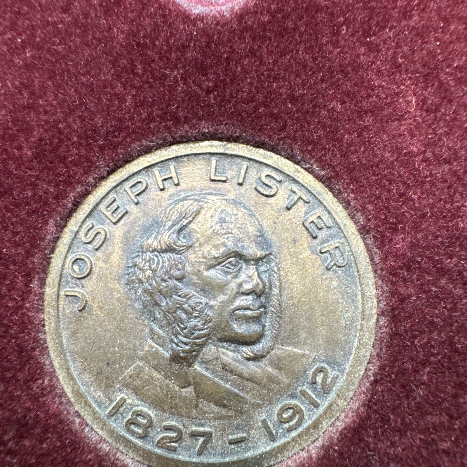 RARE Eli Lilly & Co Coins PIONEERS IN THE FIGHT AGAINST INFECTIOUS DISEASE FRAME