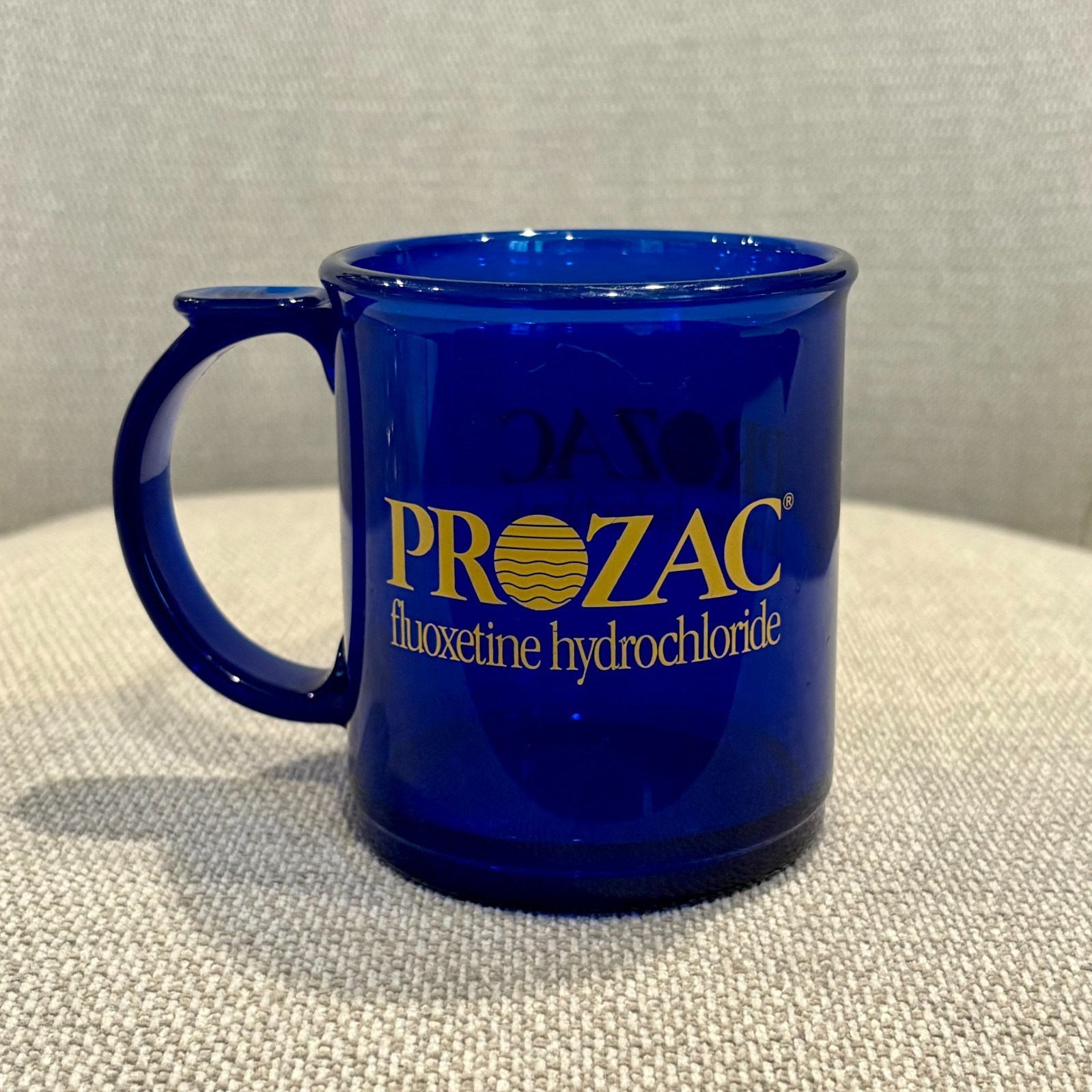 PROZAC 💊 Cobalt Blue Plastic Coffee Mug Cup Lilly 💊 Pharma Drug Advertising