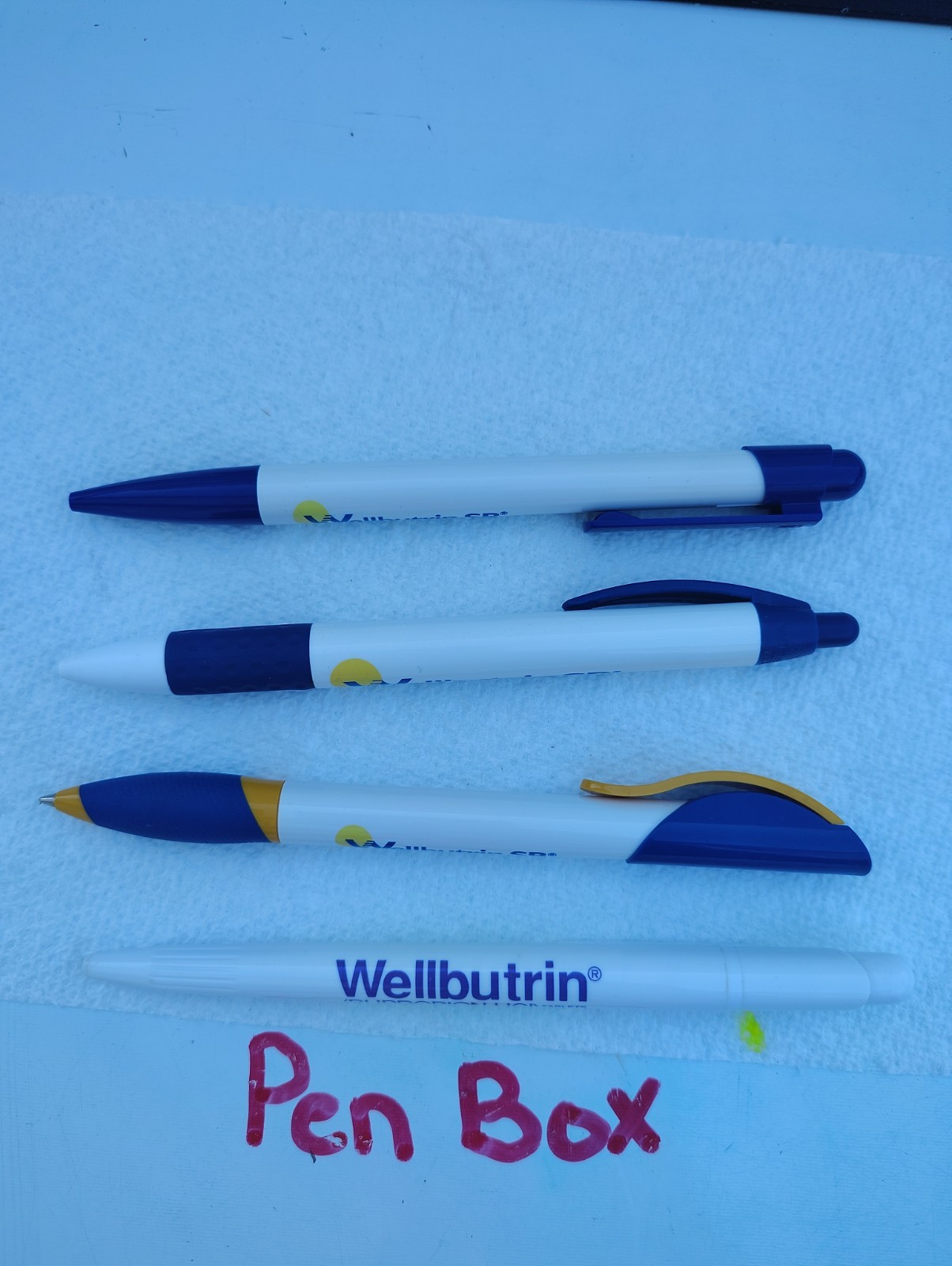 Wellbutrein Pens 4 Lot Drug Rep Plastic Various Pharma Movie Prop New Swag Adver