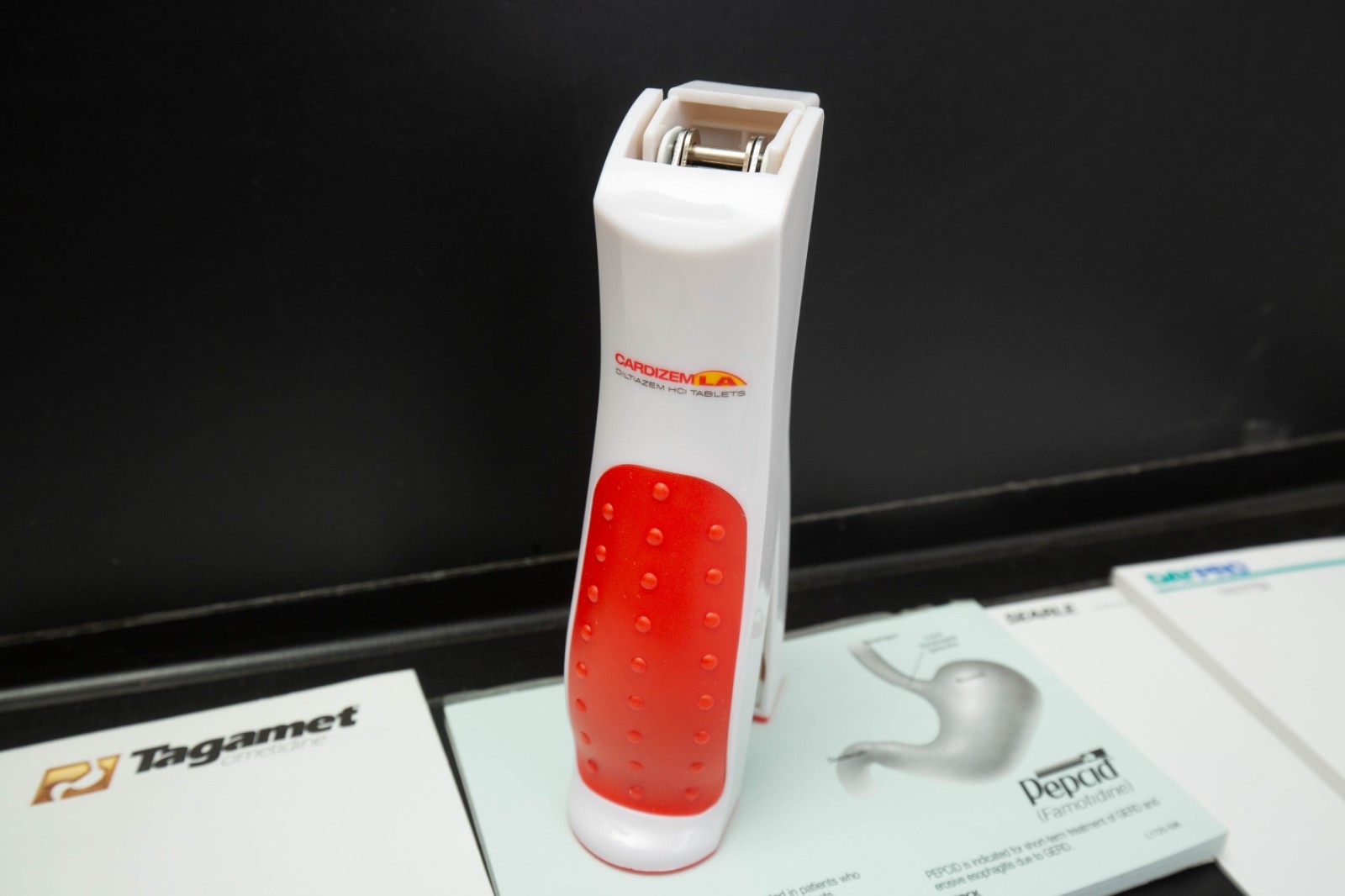 Drug Rep Pharmaceutical Partial Sticky Notes Stapler Pharma Note Pad Lot Vtg