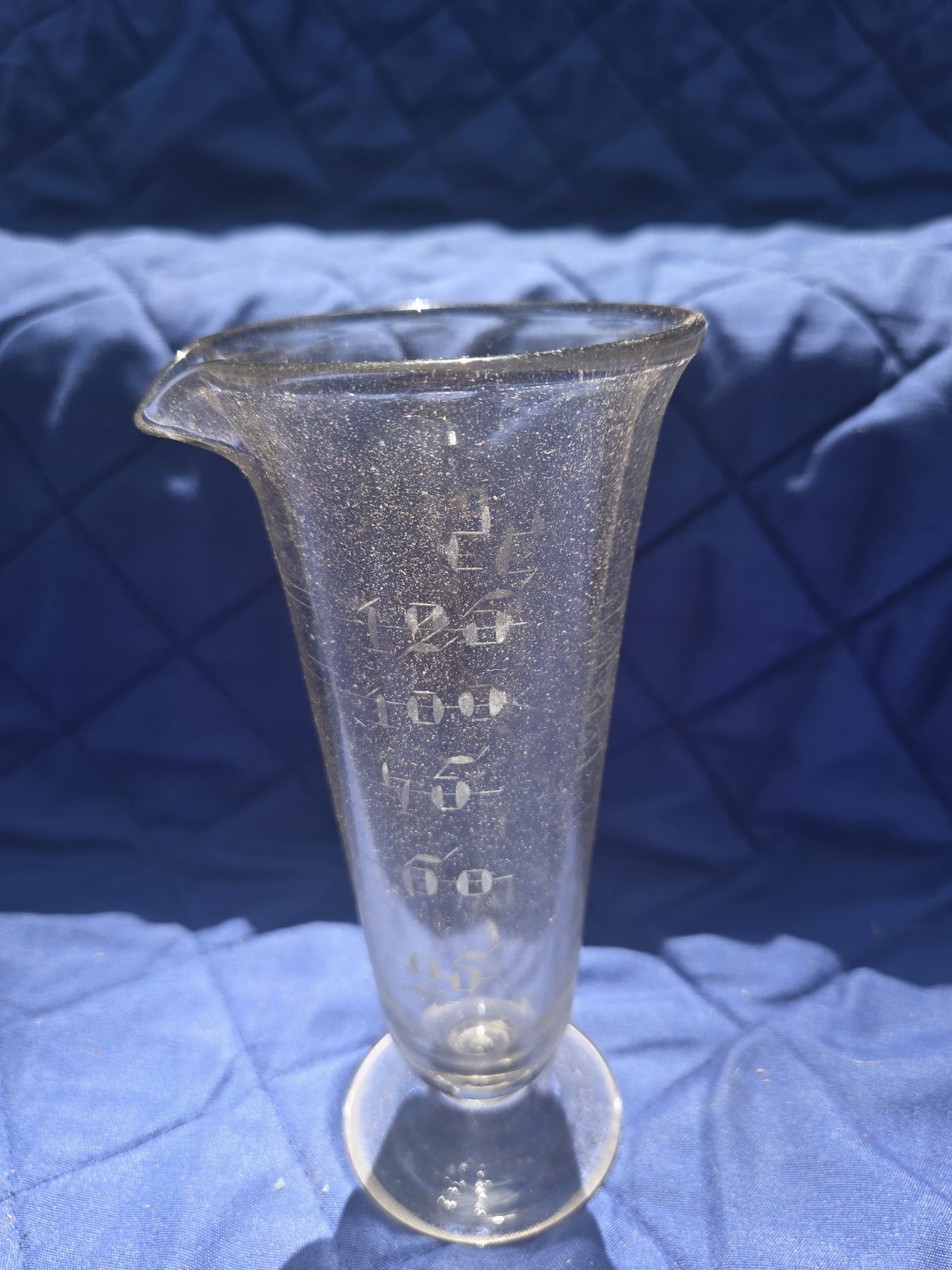 Vintage Glass Graduated Apothecary Measuring Cylinder 4 oz with Etched Markings