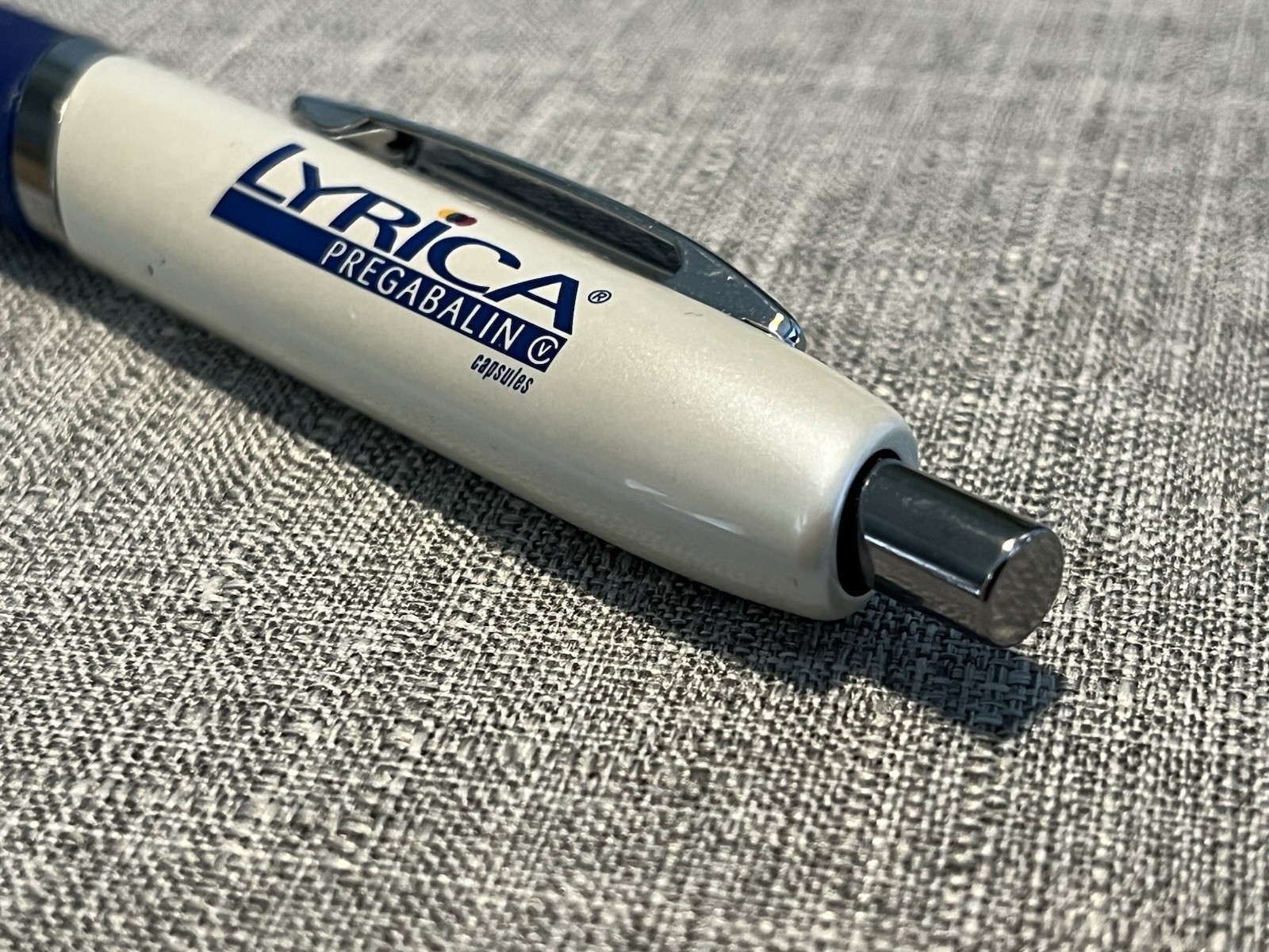 Lyrica DRUG REP pharma pen – METAL – rubber grip – Free Shipping!