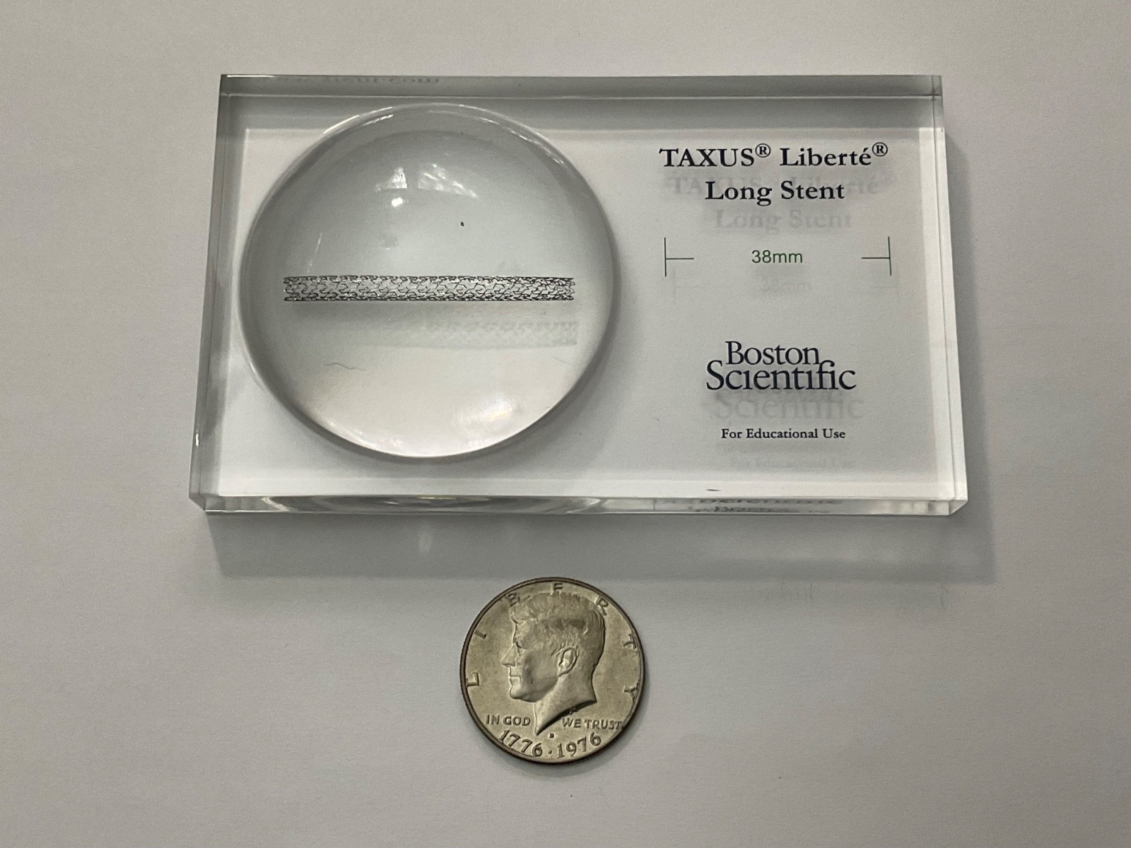 Boston Scientific Lucite Display Educational Use Rare Desk Paperweight💥