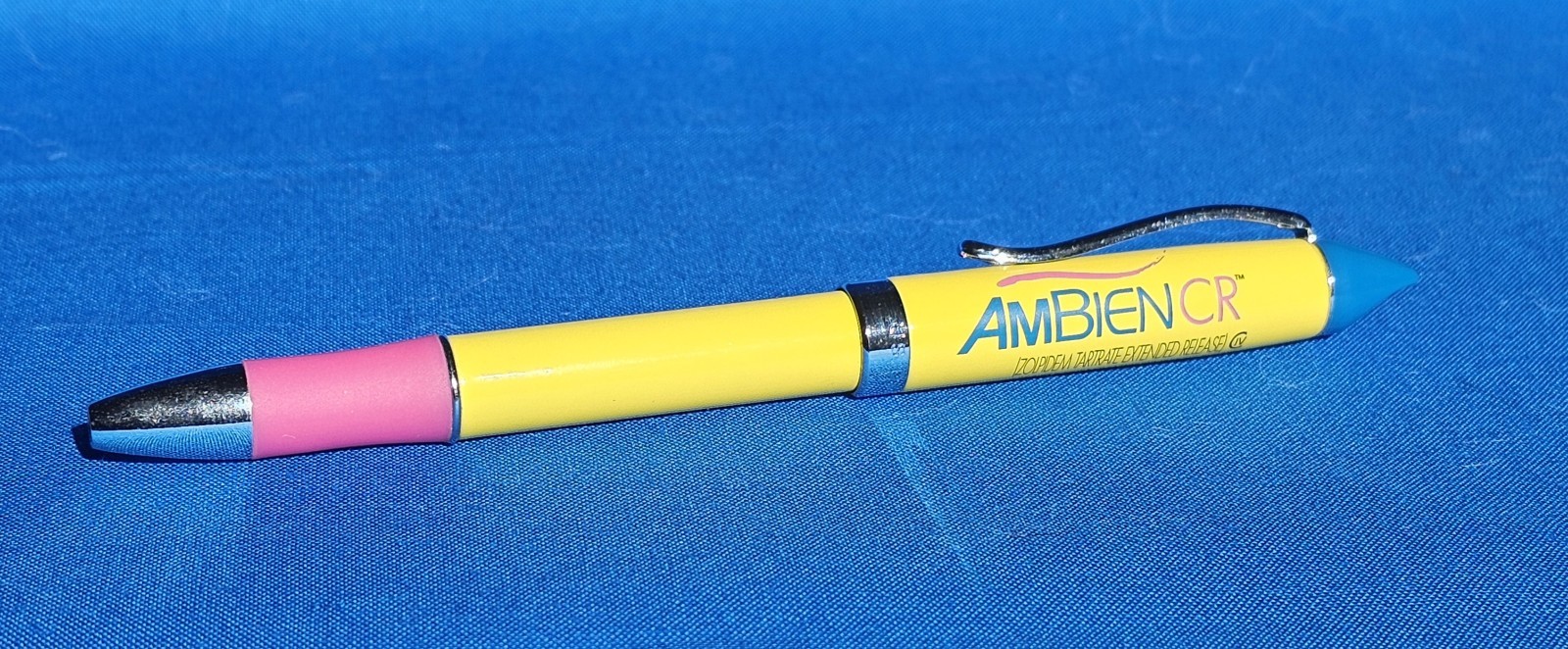 New Drug Rep AMBIEN CR Heavy Metal Collectible Pharmaceutical Ink Pen HTF Yellow