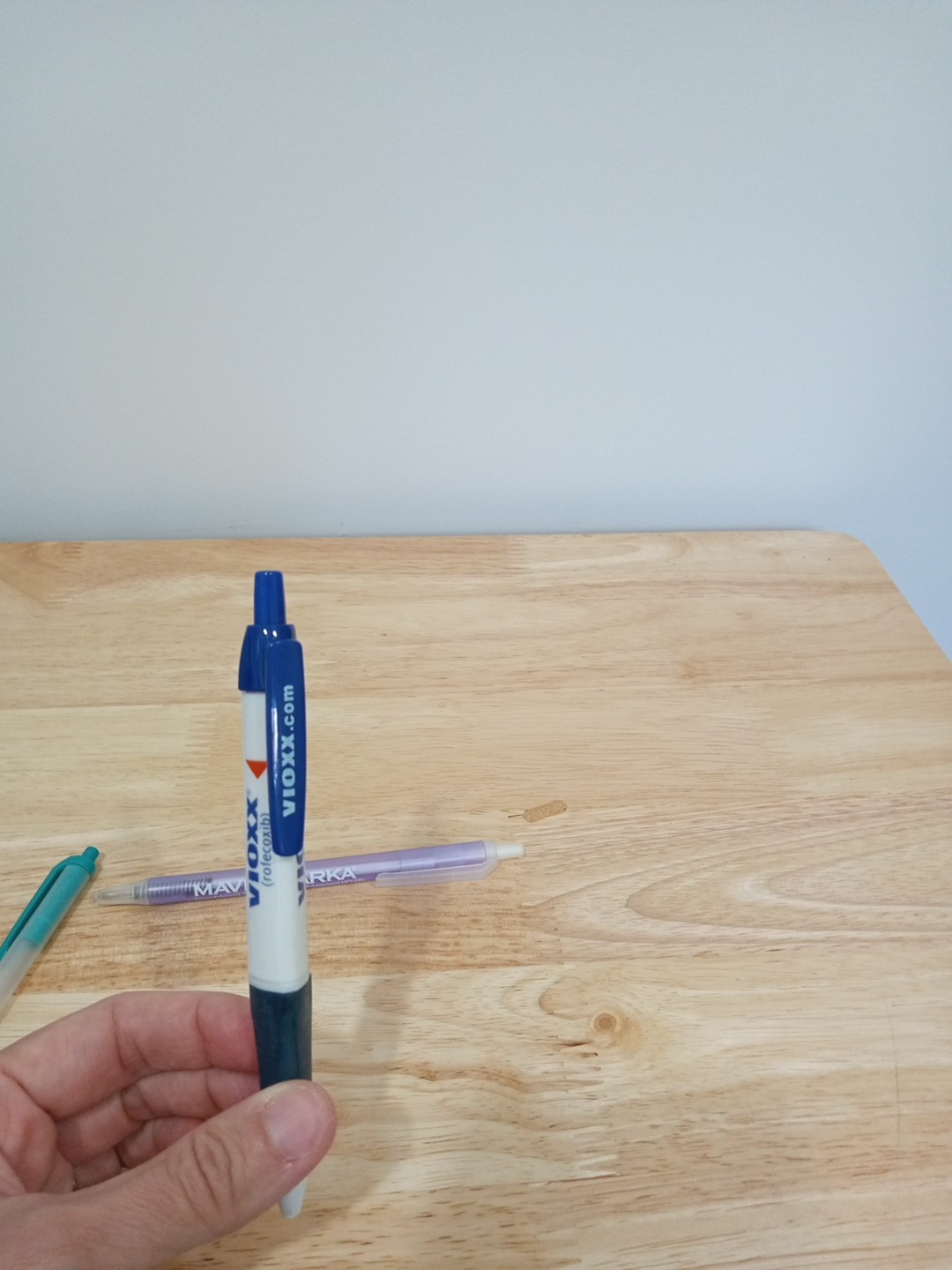 Lot (4) Pharmaceutical / Drug Rep Pens: Depakote, Mavik Tarka, Vioxx, Reminyl