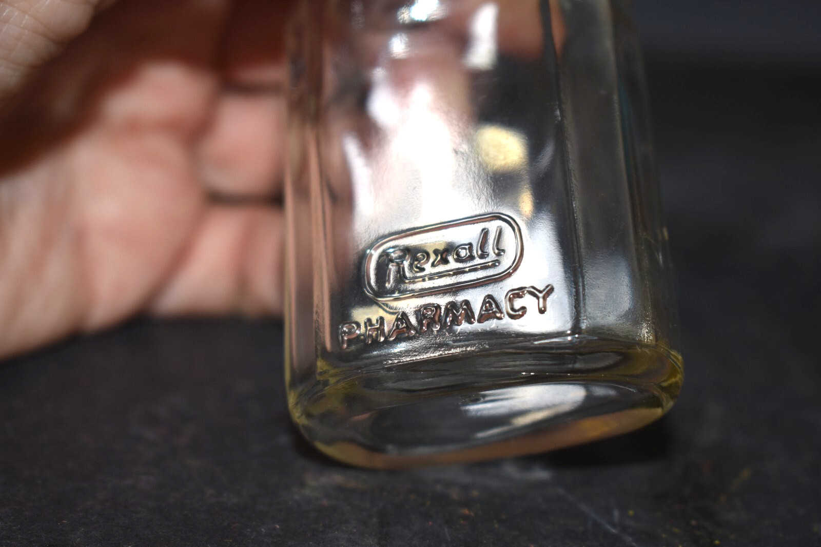Vtg Rexall Drug Store Eucalyptus Oil Bottle, Pharmacy Measure Marks, 2 oz. 4″ T