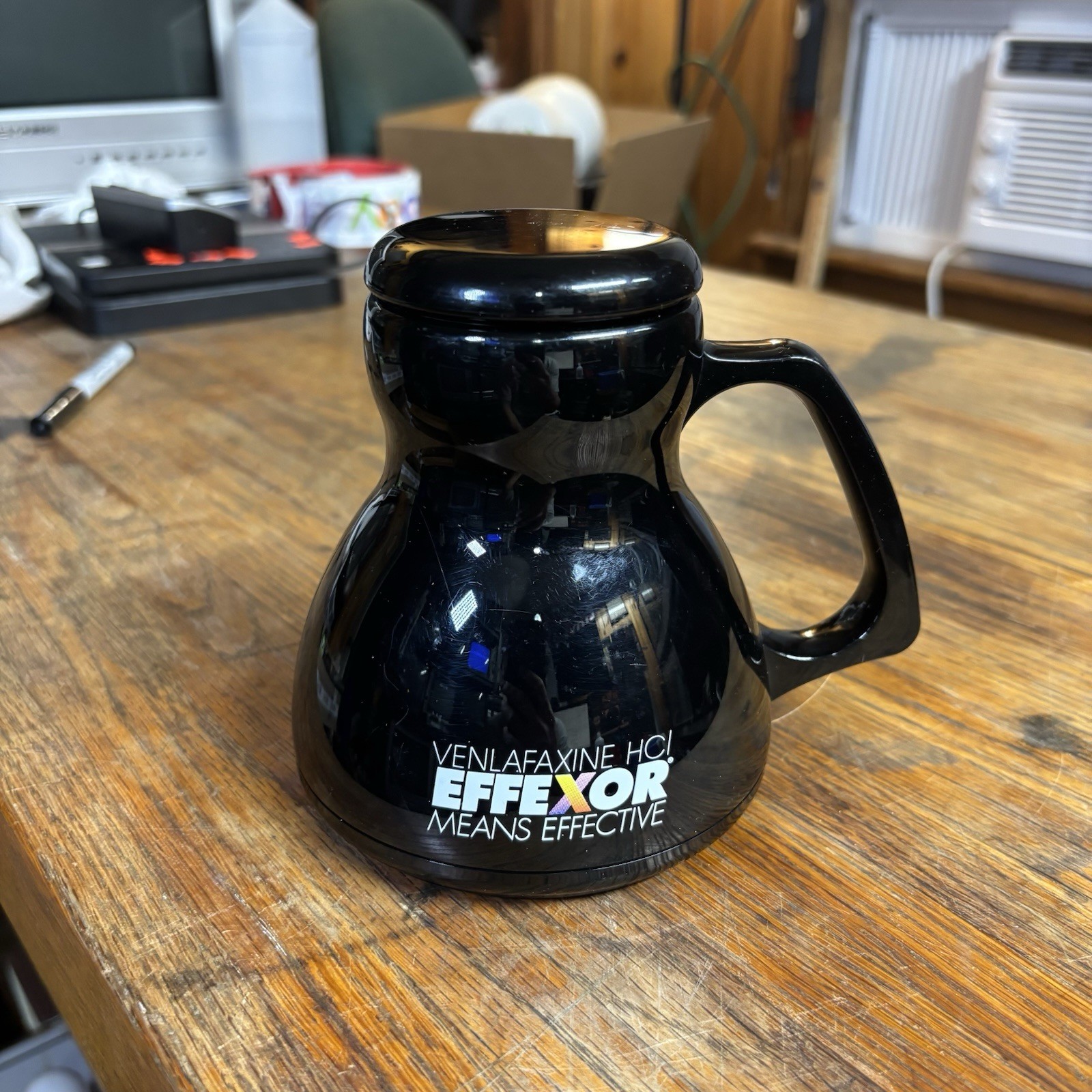 Effexor Black Plastic Travel Mug Drug Rep Pharma Promo Advertising No Spill Cup