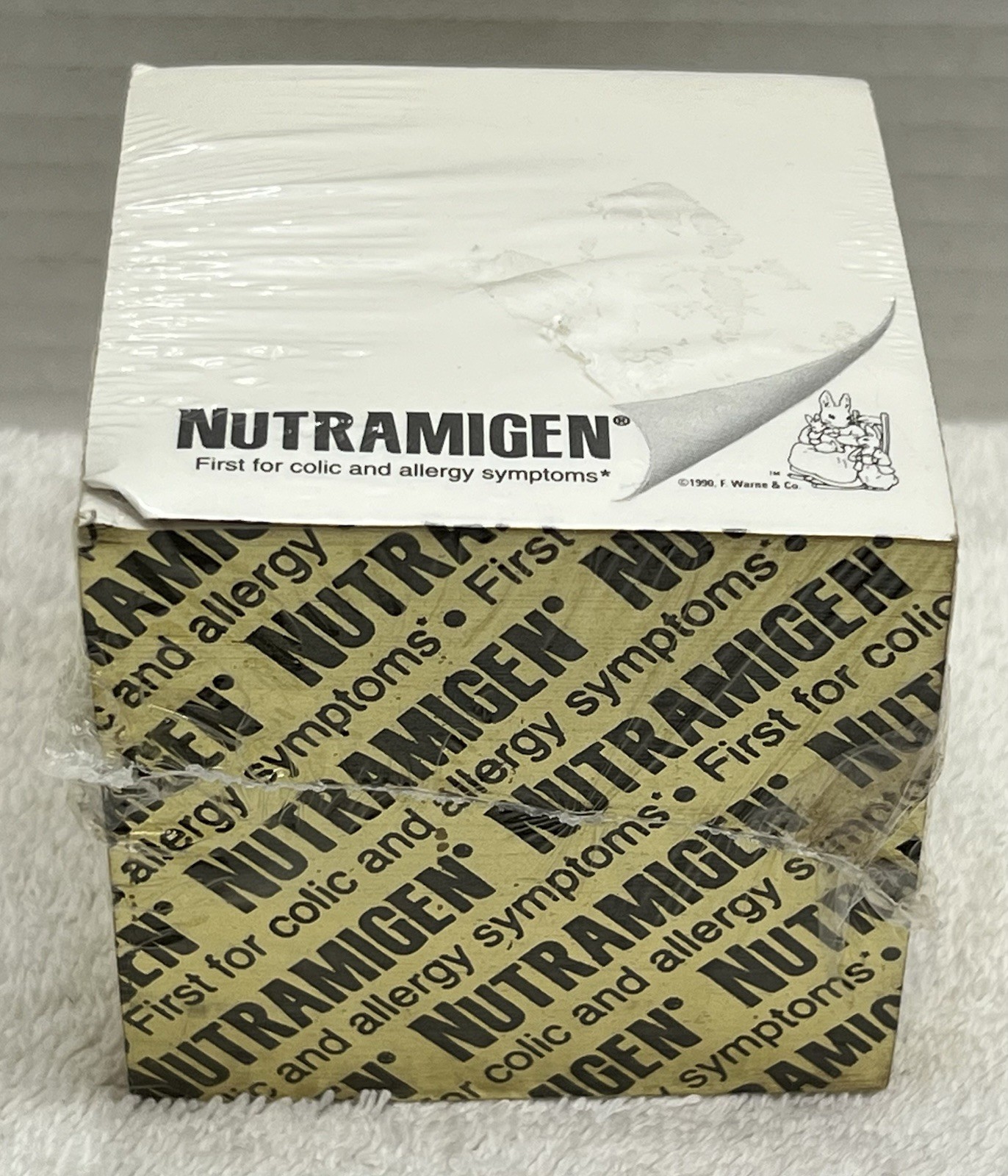 New/1990 Nutramigen/Drug Rep Paper Note Cube Colic/Infant Pharmacy Rep Vintage