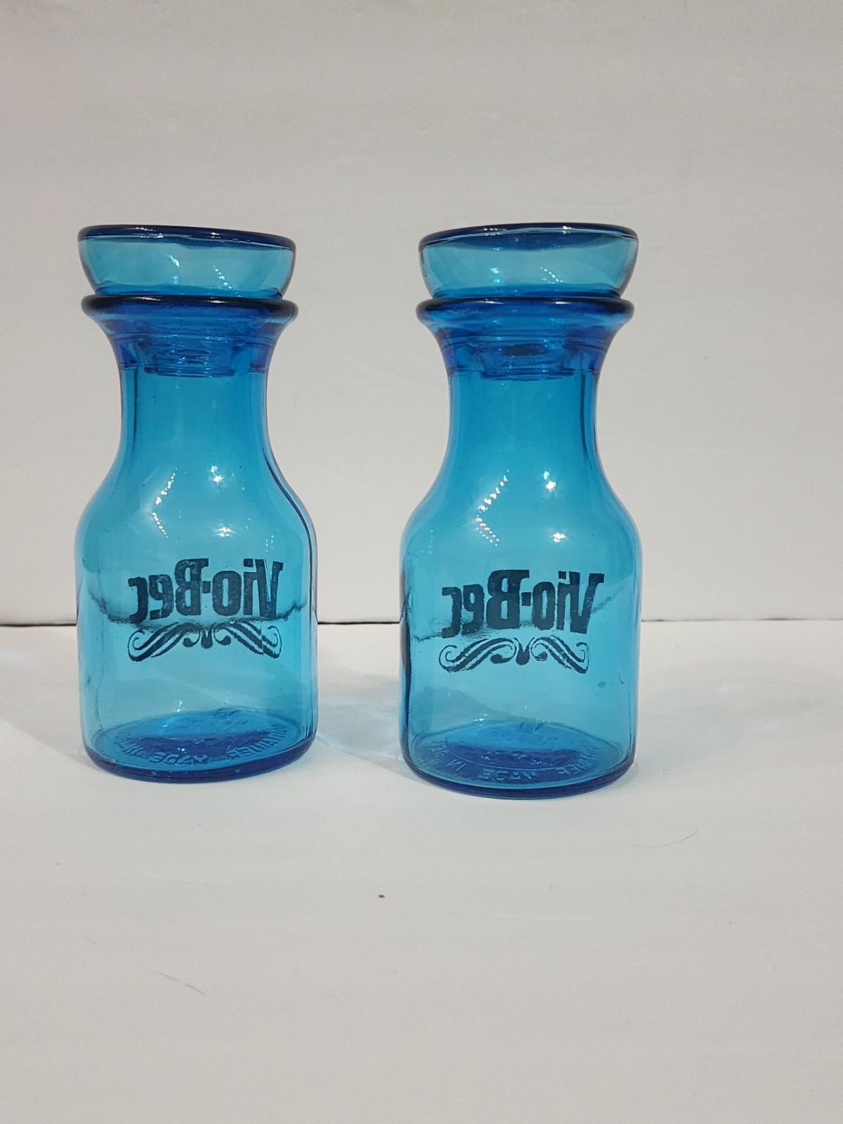 Vtg Set 2 Blue Glass Apothecary Jar Bottle Bubble Lid Belgium Gold Vio-Bec *Q