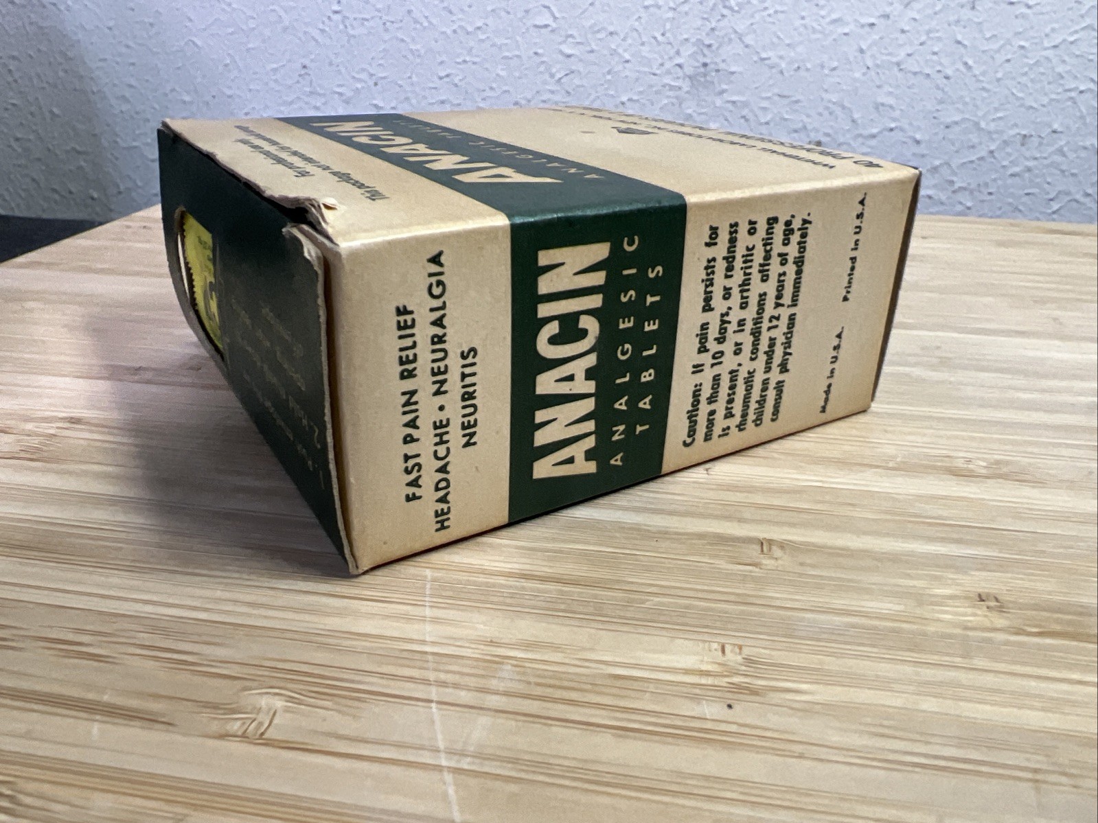 RARE Vtg 1960s ANACIN BOX pharmaceutical physician sample doctor MEDS pills