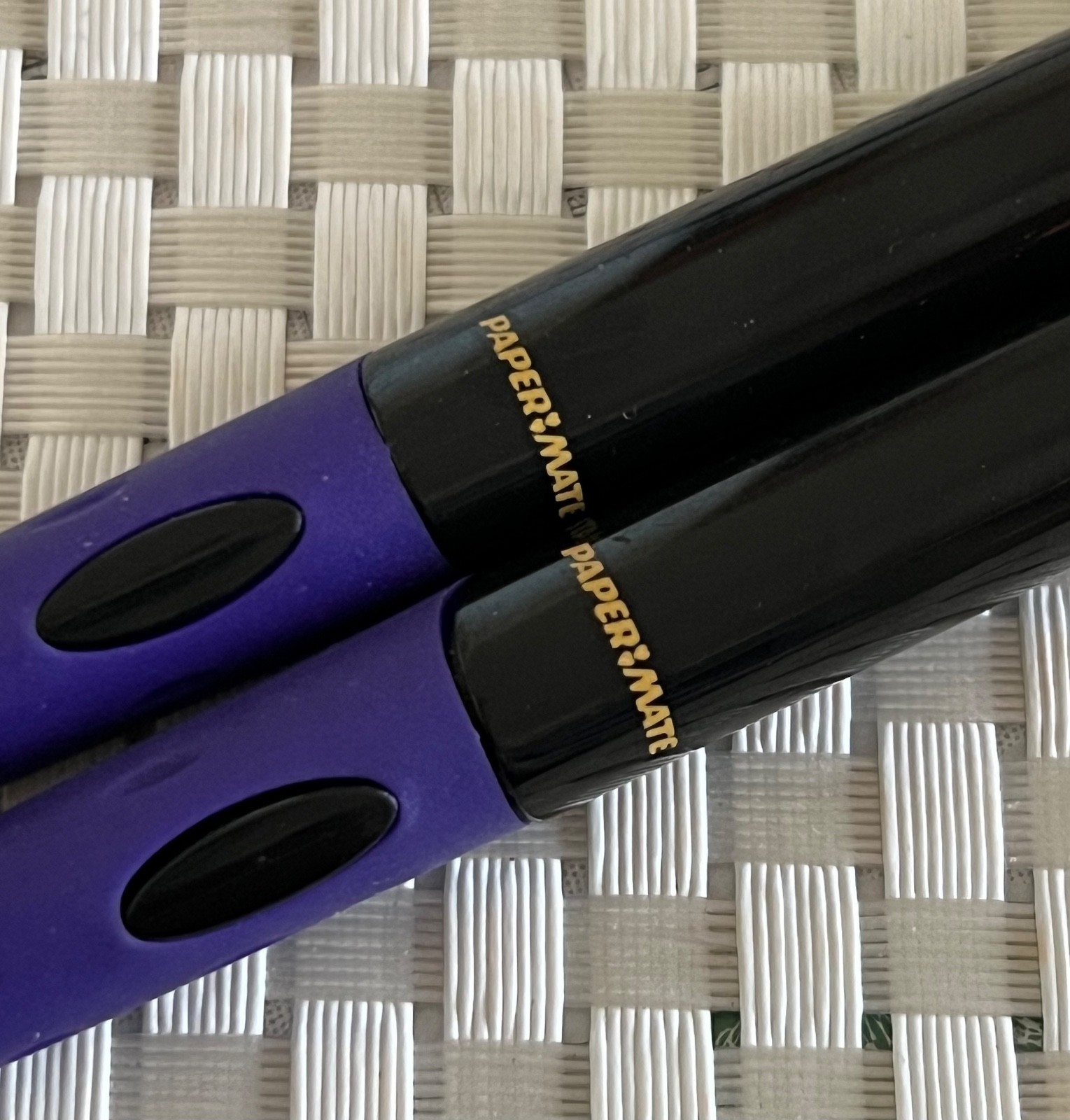 2 Drug Rep Pharmaceutical Memorabilia Plastic Orange/Black/Purple XYZAL Pen, NOS
