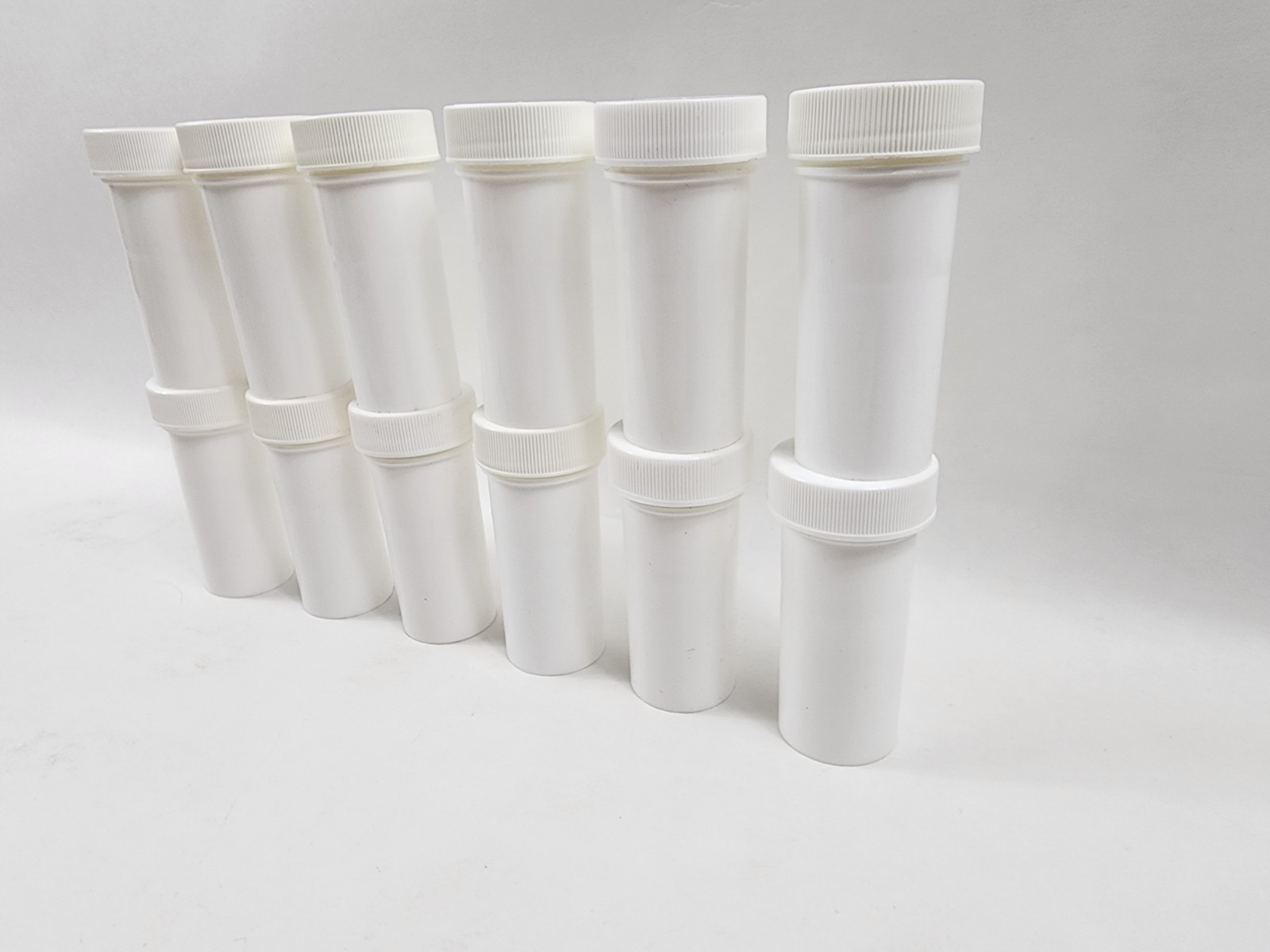 .5 (1/2) Oz White Plastic Ointment Container Jars With White Caps Lot Of 12