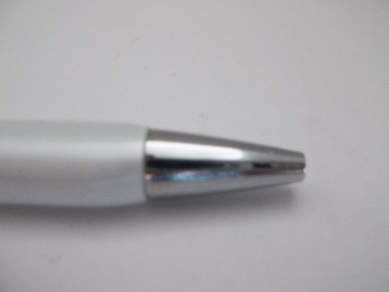 LIPITOR Promo Pen – Heavy Metal – Pen Does Write