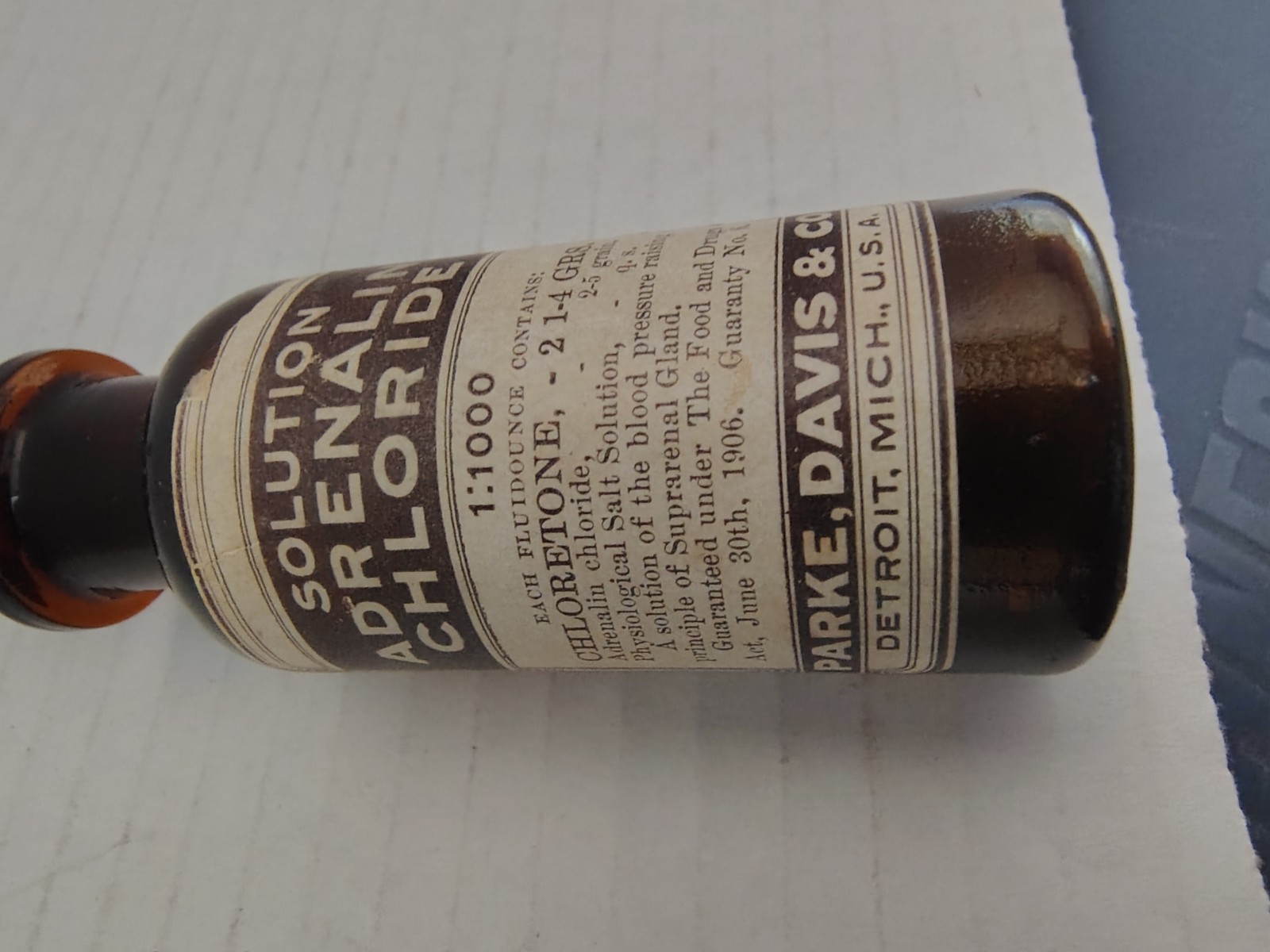 Antique Parke Davis Adrenalin Chloride Amber Glass Apothecary Medicine Bottle