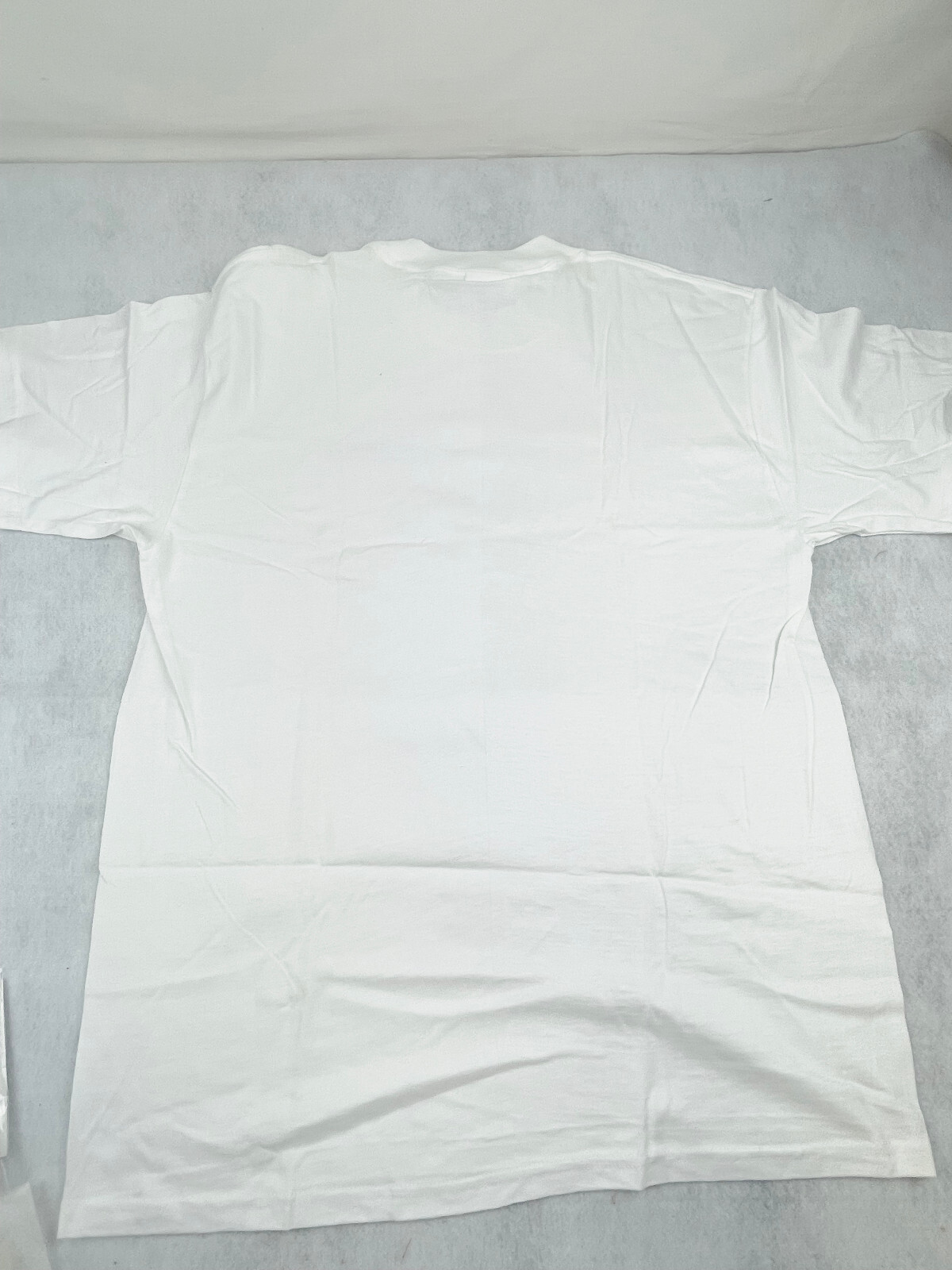 VINTAGE CELEBREX T-SHIRT – SIZE ADULT L – WHITE CREW NECK – NEW OLD STOCK