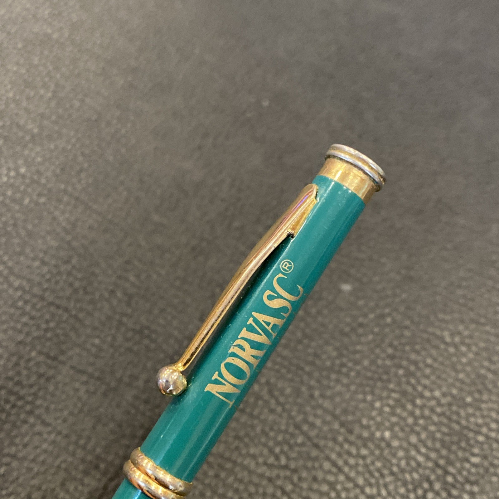 Vtg PFIZER Pharmaceutical Drug Advertising Sales Rep Pen Norvasc Blue Teal Green