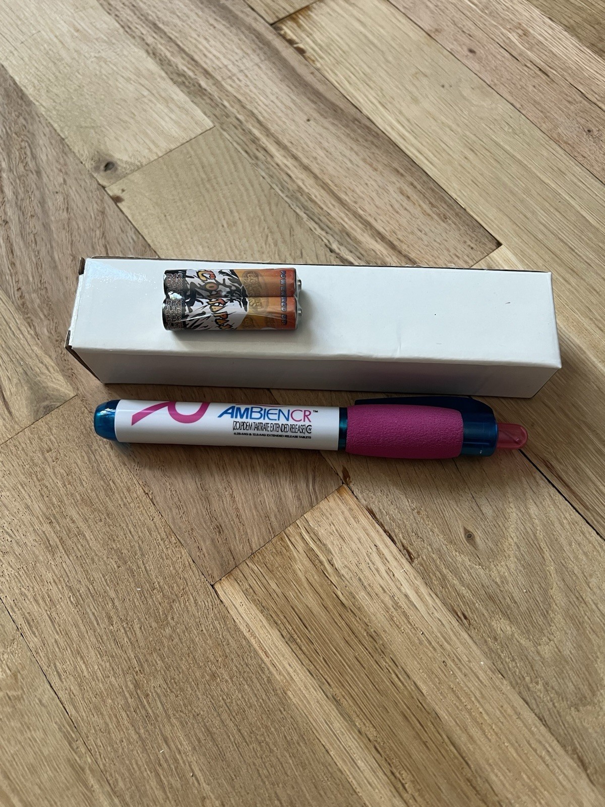 Ambien CR Light PEN Drug Rep Pharmaceutical Collectible New