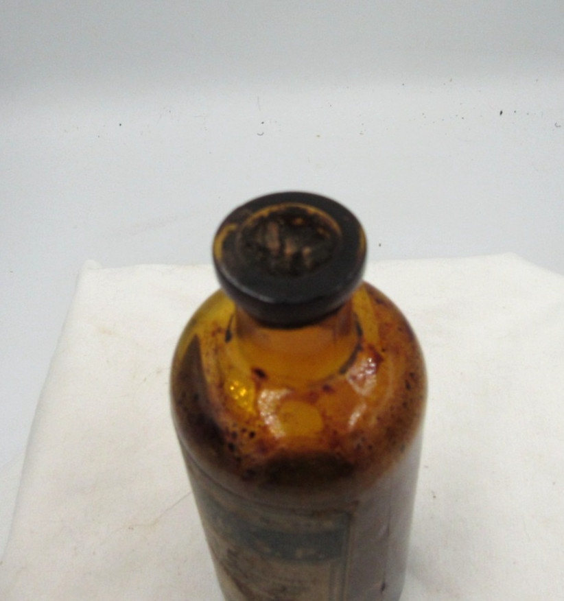 1920’s Parke, Davis & CO SQUILL Detroit Mich 4 3/4 ” Amber Medicine bottle