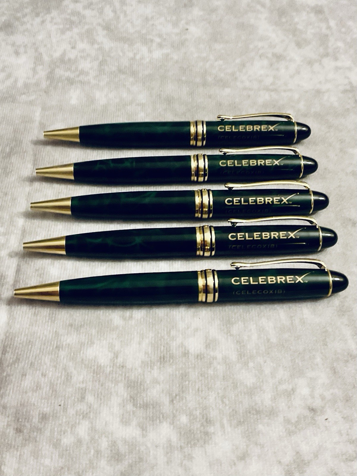 CELEBREX PHARMACEUTICAL REP PEN MARBLED DARK GREEN GOLD TONE LOT OF 5 TAIWAN
