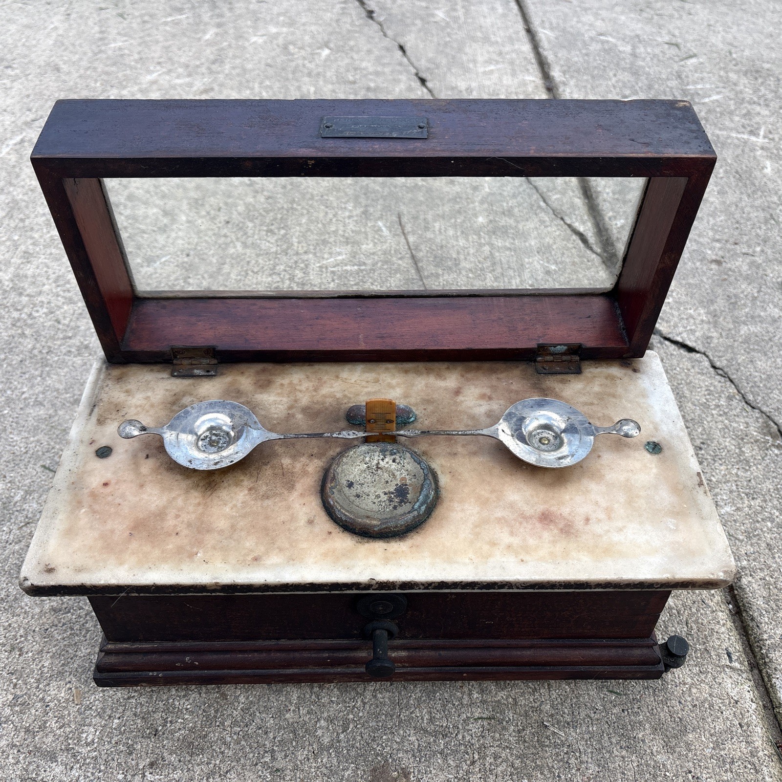 Antique Marble & Wood Apothecary Pharmacist Balance Gold Bouillon Scale Rustic