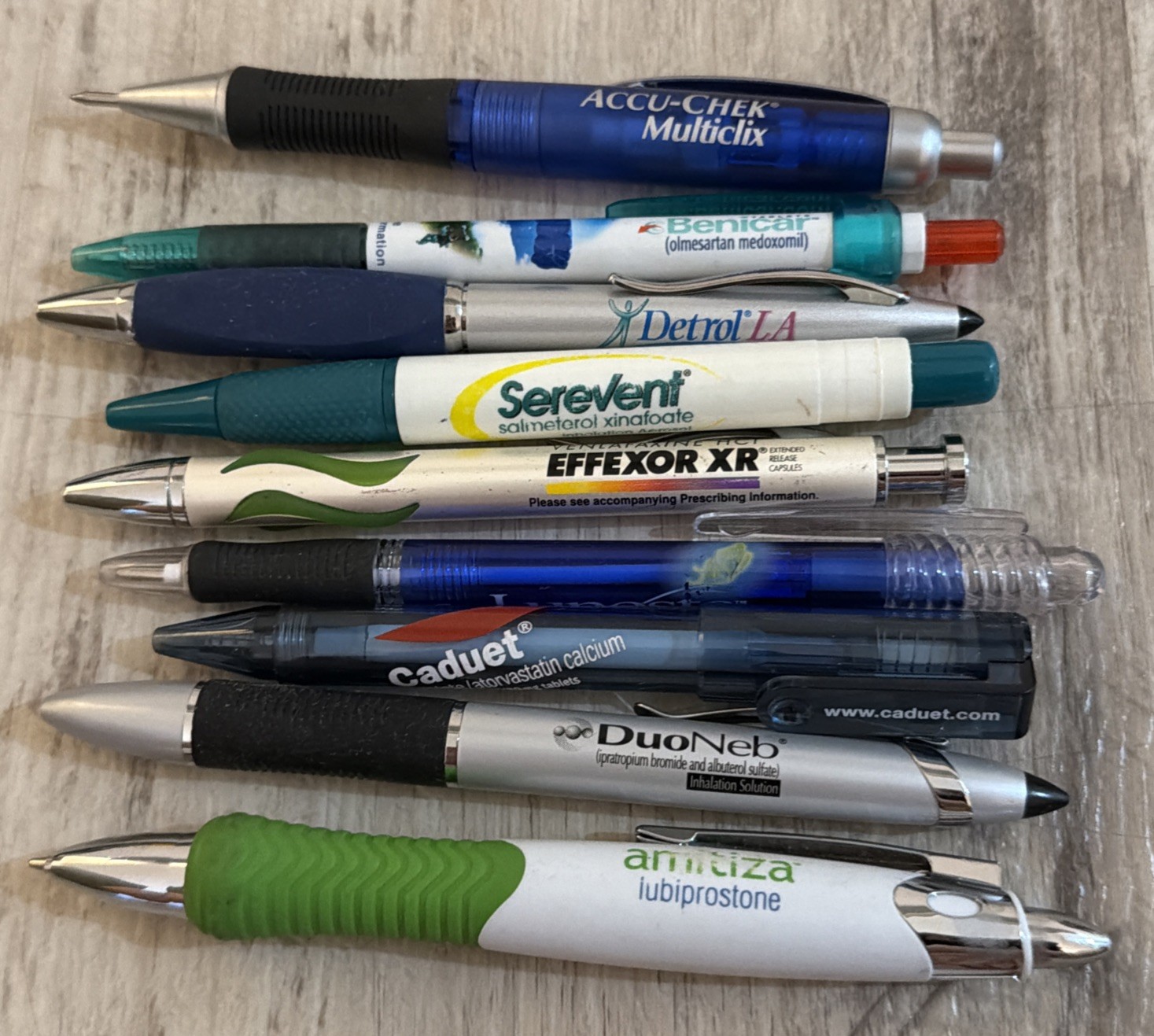 Lot of 8 Pharmaceutical Drug Rep Pens – Mixed Brands -Most Don’t Work- No Dupes