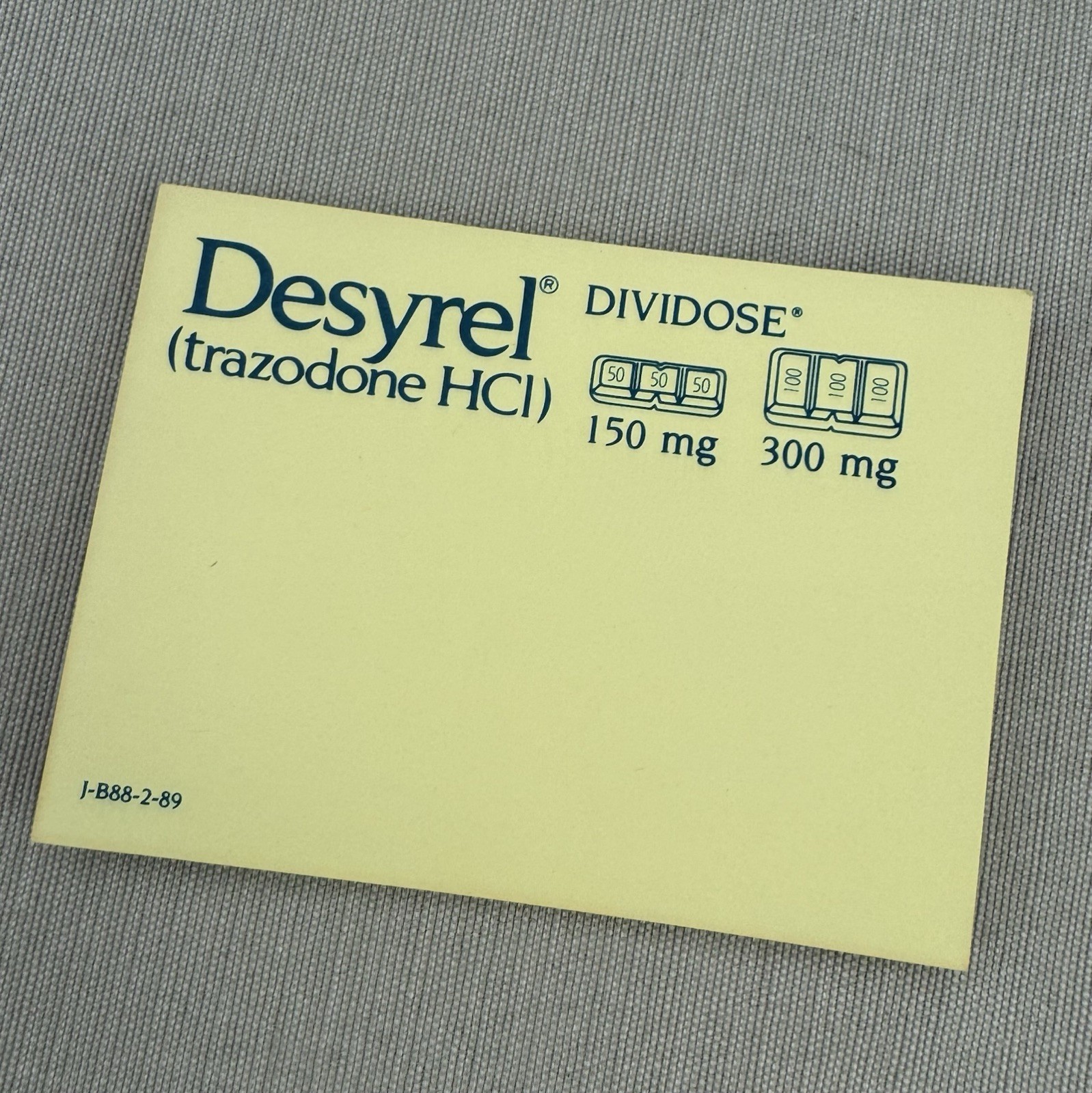 Trazodone Post-It Notes & Plastic Clips Vintage Drug Rep Swag Desyrel Dividose