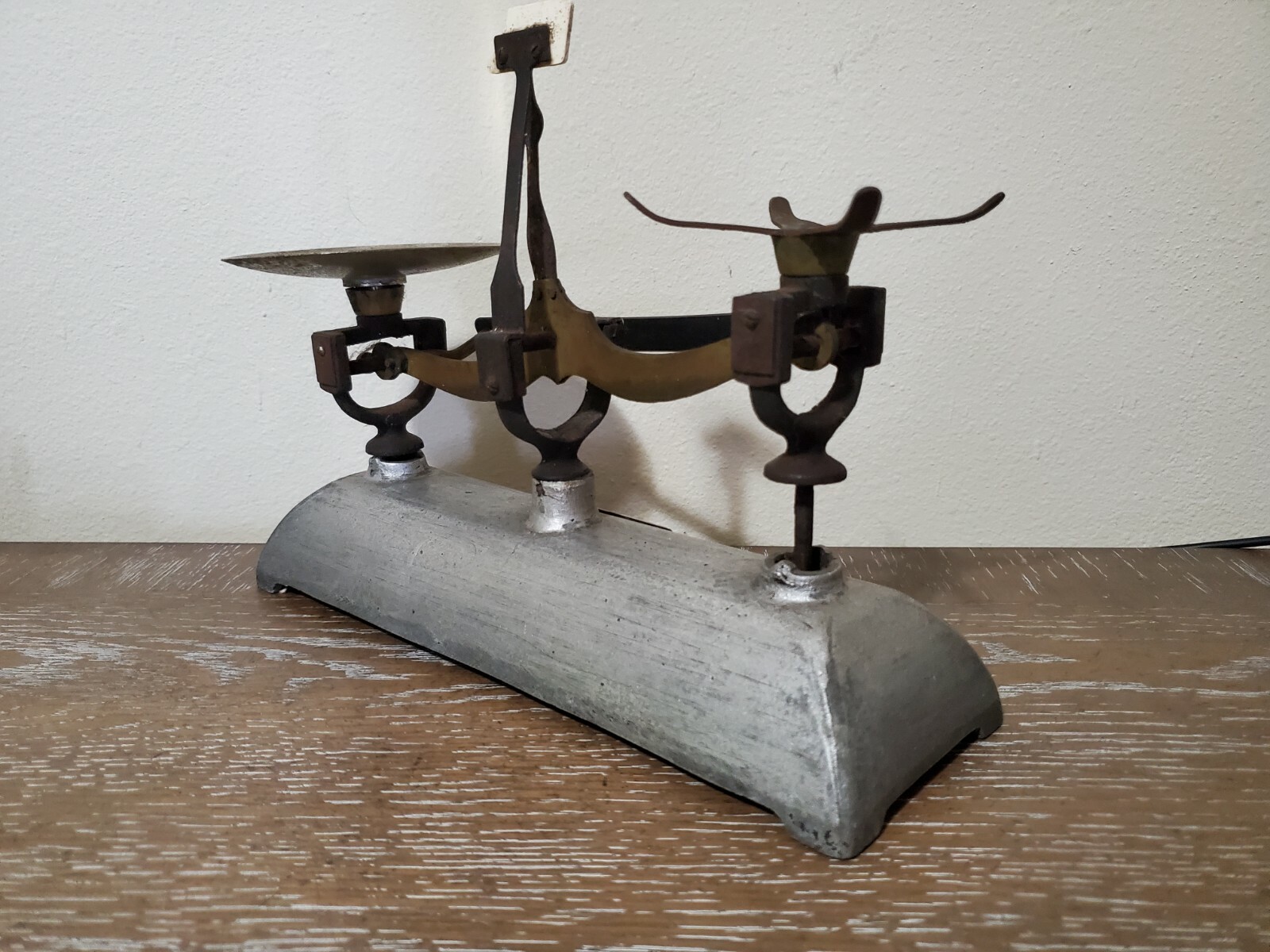 Vintage Antique Henry Troemner Scale 