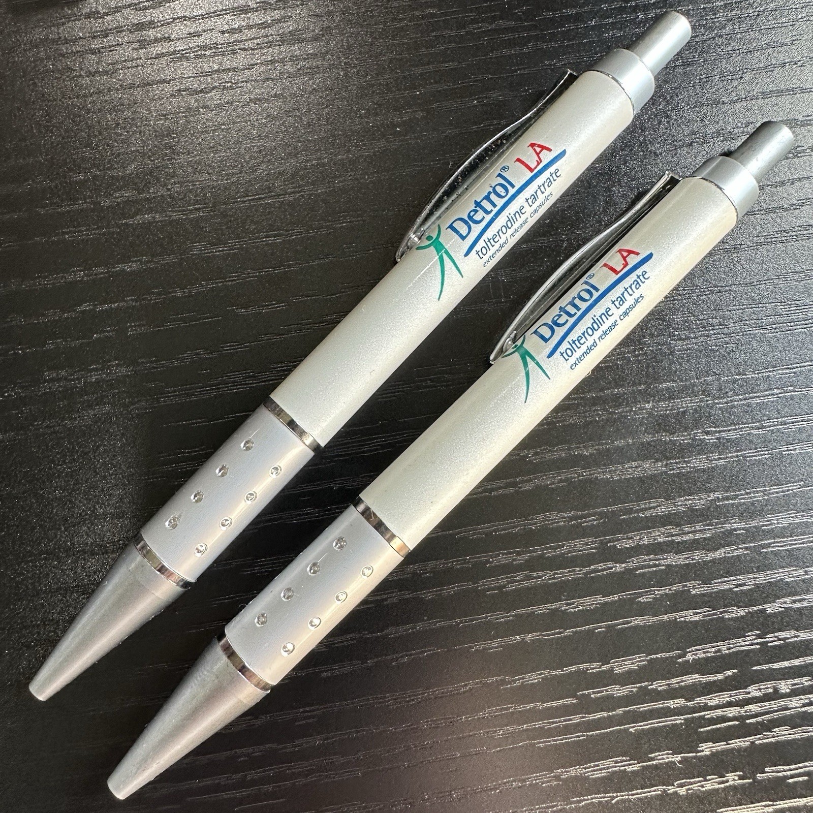 Detrol LA Writing PENS Lot of 2 Drug Rep Pharmaceutical Promo