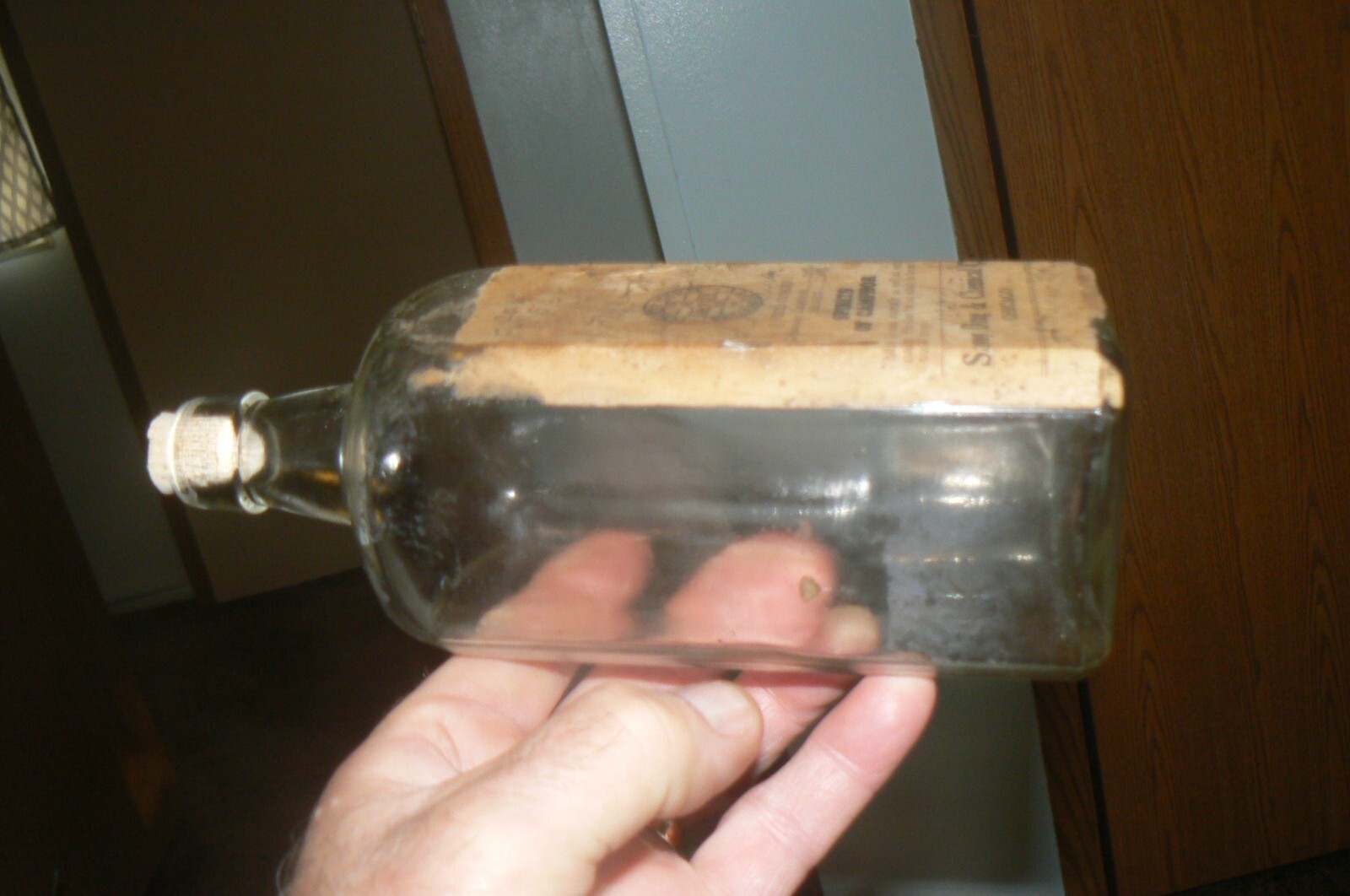 SUPER RARE 1890s SAVOY DRUGEIST LABELED CLEAR SQUAR CORK BOTTLE. CHICAGO. ILL.