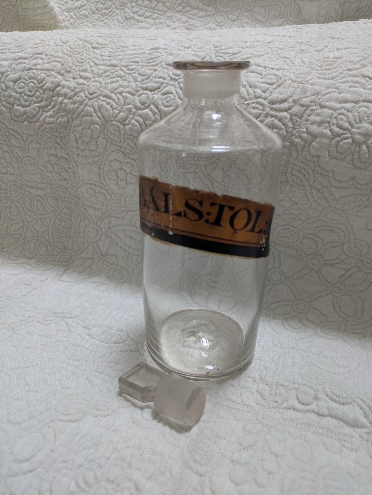 Antique Apothecary or Pharmacy Gold Label Bottle – Balsam Tincture