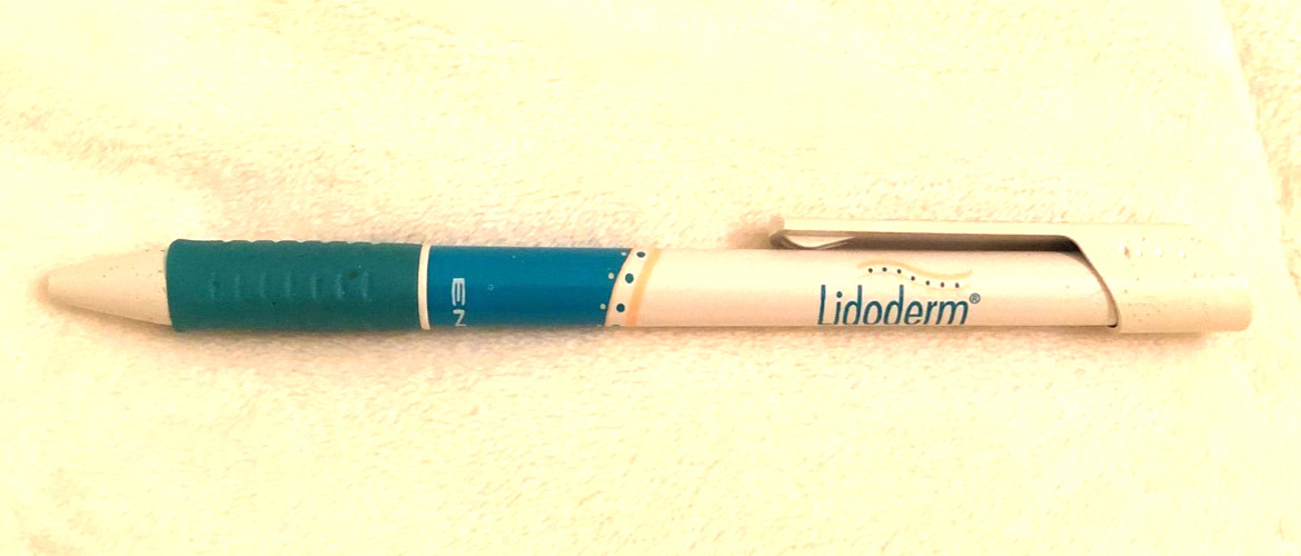 Lot of 2 Vtg Drug Rep Pharmaceutical Pens Promo Merch Lidoderm/Abbott Pain Care