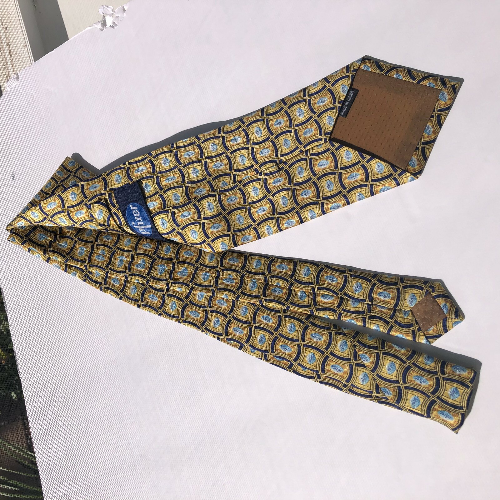 Pfizer Viagra  Neck tie New. Printed with Viagra pill shape /Pfizer 100% Silk