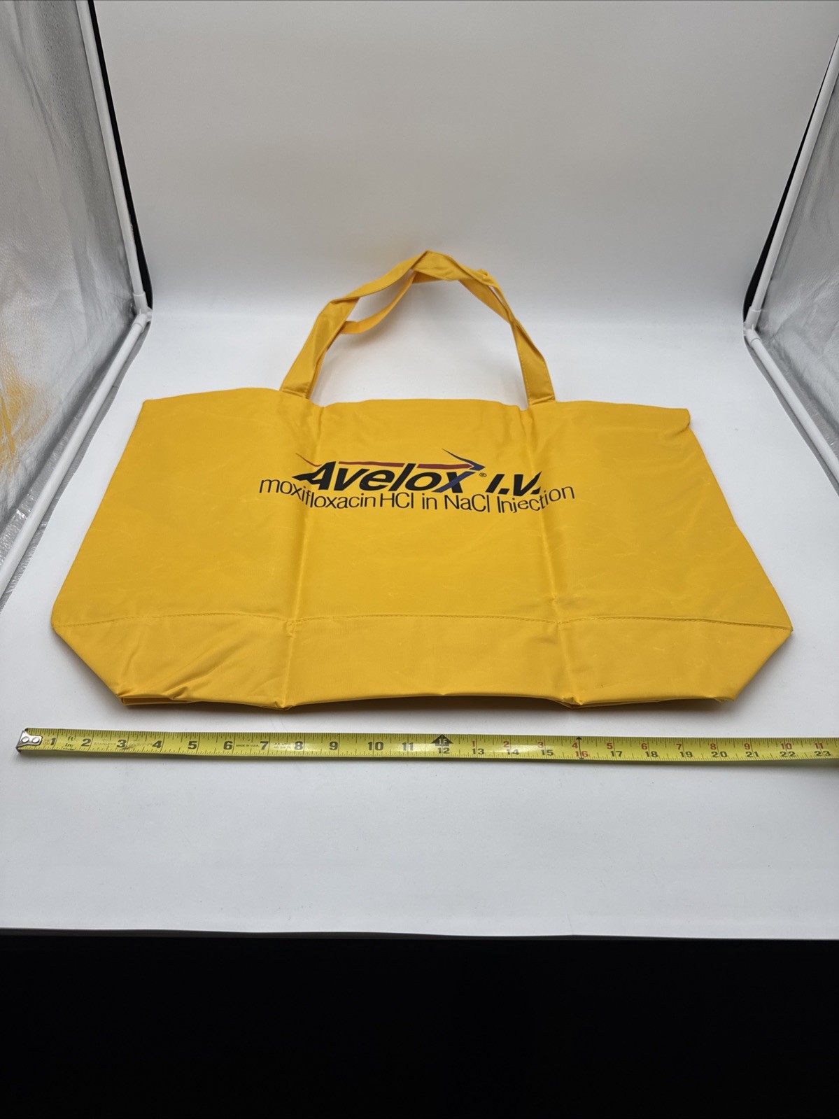 Huge Avelox Vinyl Zippered Tote Drug Rep Pharmaceutical Promo Advertising Yellow