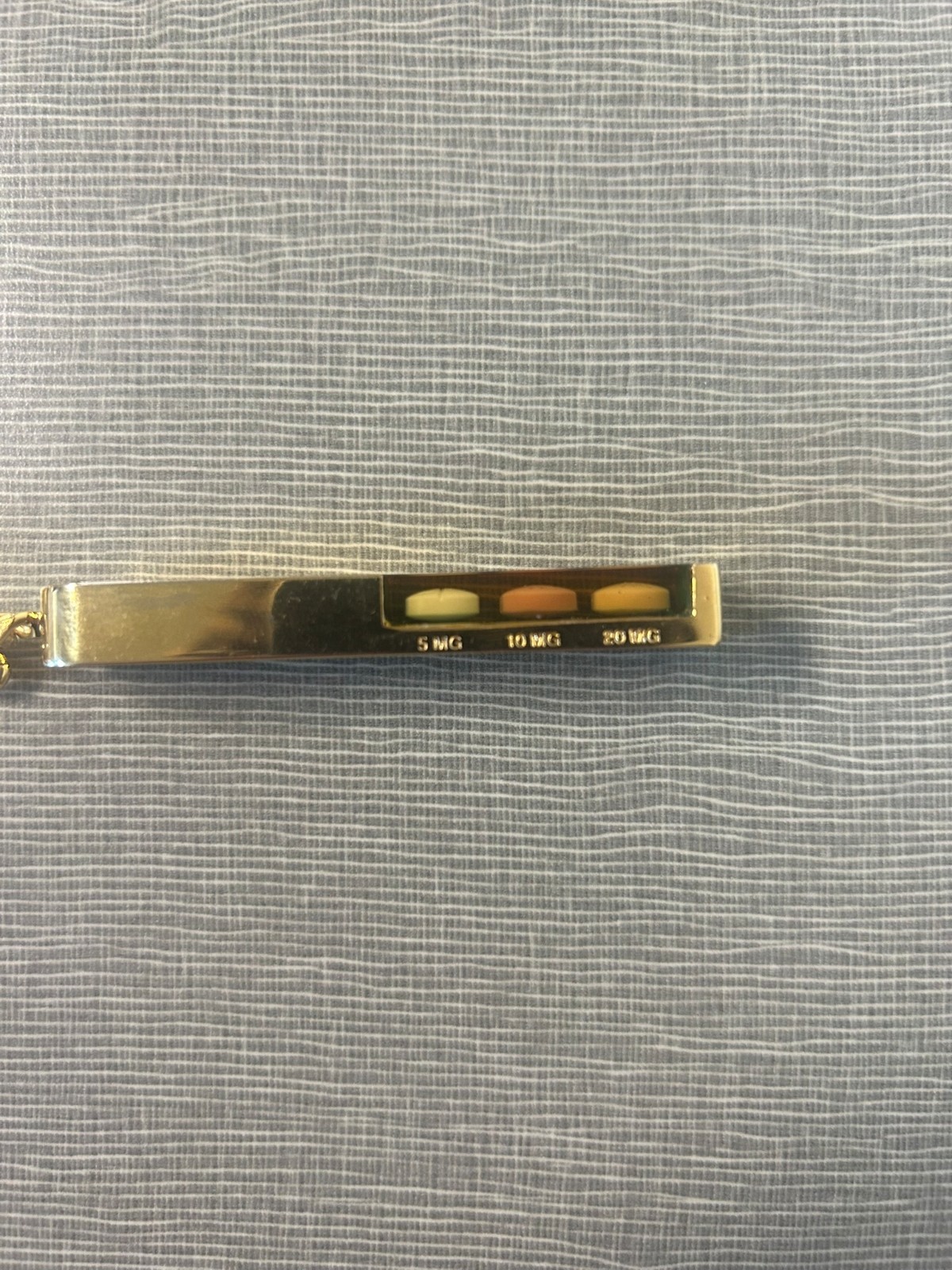 Vasotec Enalapril Maleate MSD Drug Pharmaceutical Representative Keychain Gold