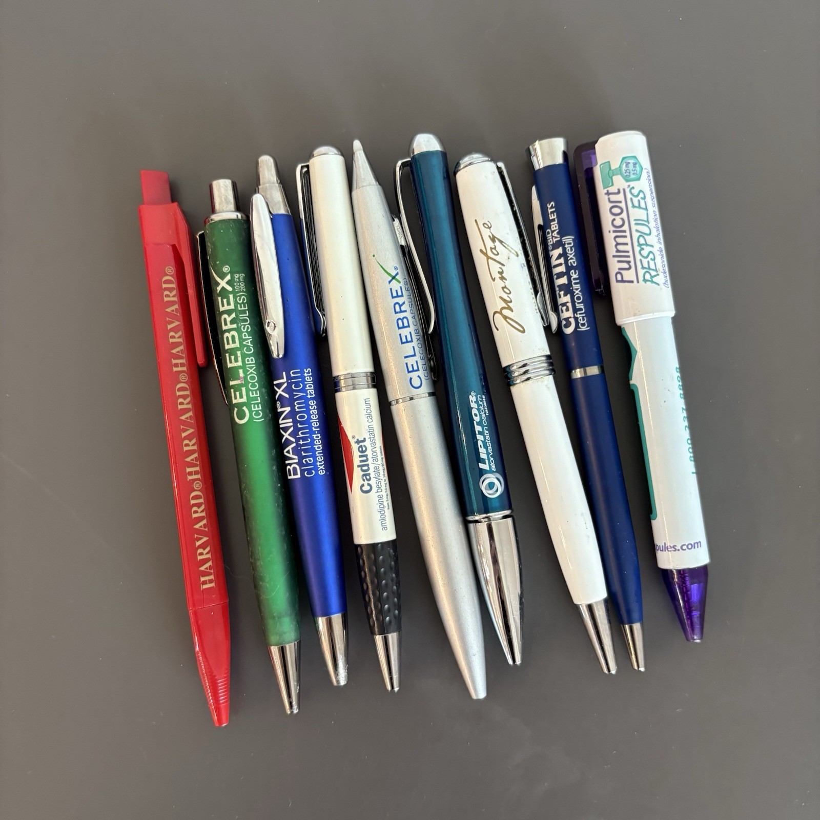Vintage Pharmaceutical Drug Rep Pens Lot Promotional And A Harvard And Hotel Pen