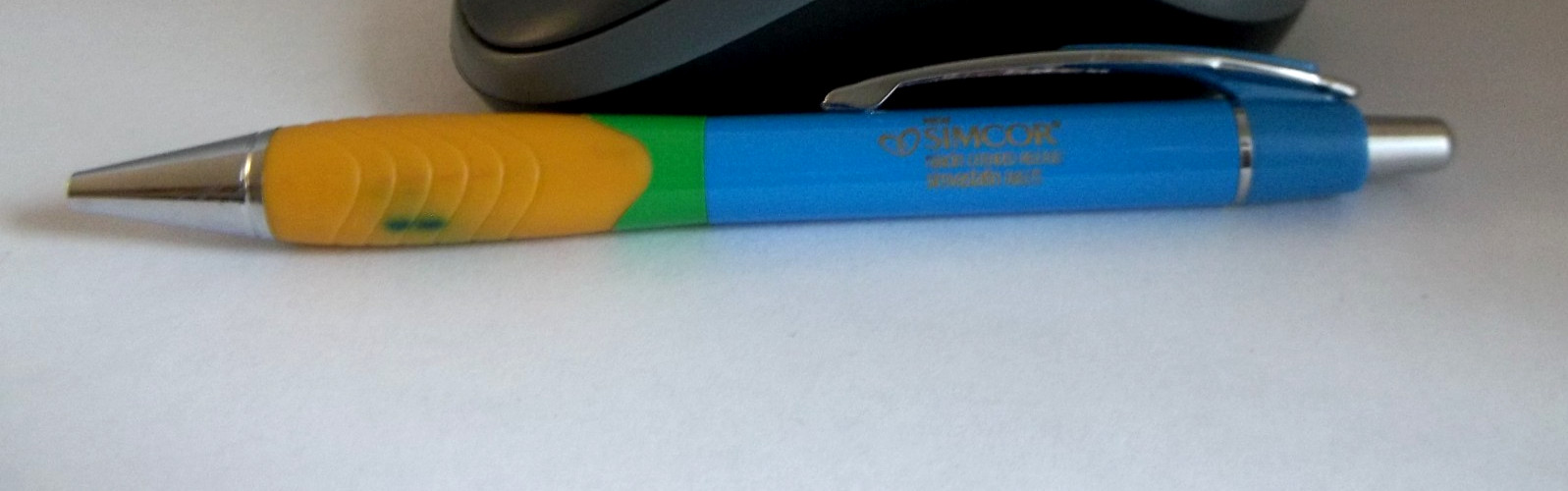 Simcor Promotional Pen Metal w/Rubberized Grip – Medium Weight